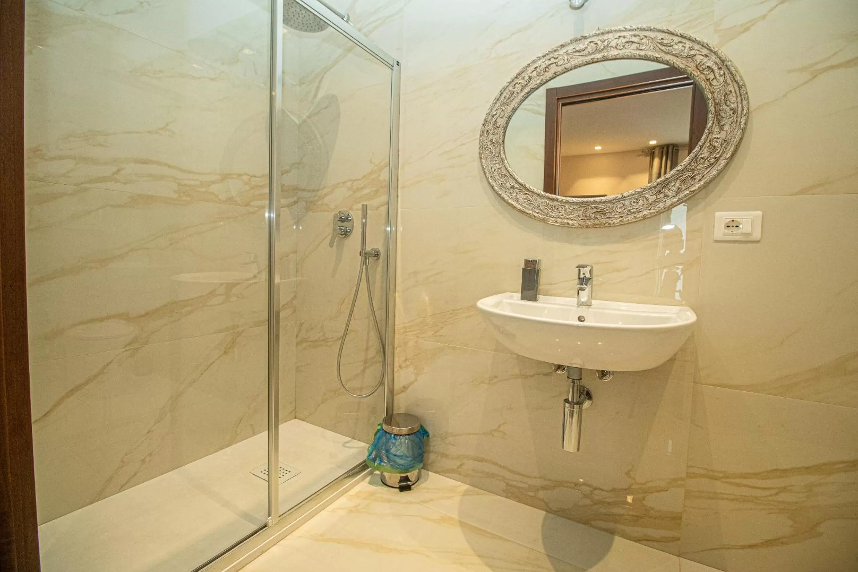 Bathroom in suebi rooms