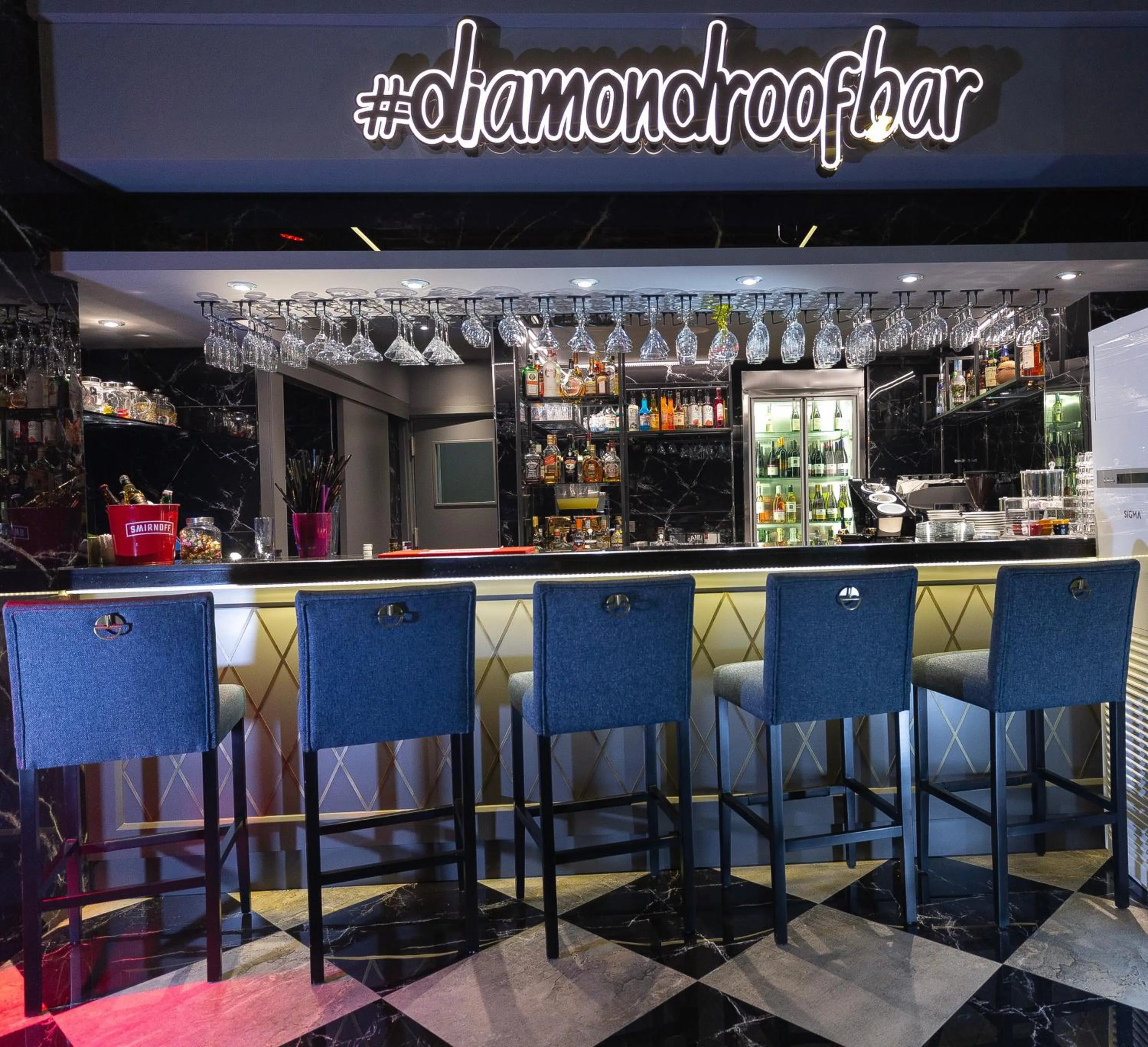 Alcoholic drinks in Grand Washington Hotel