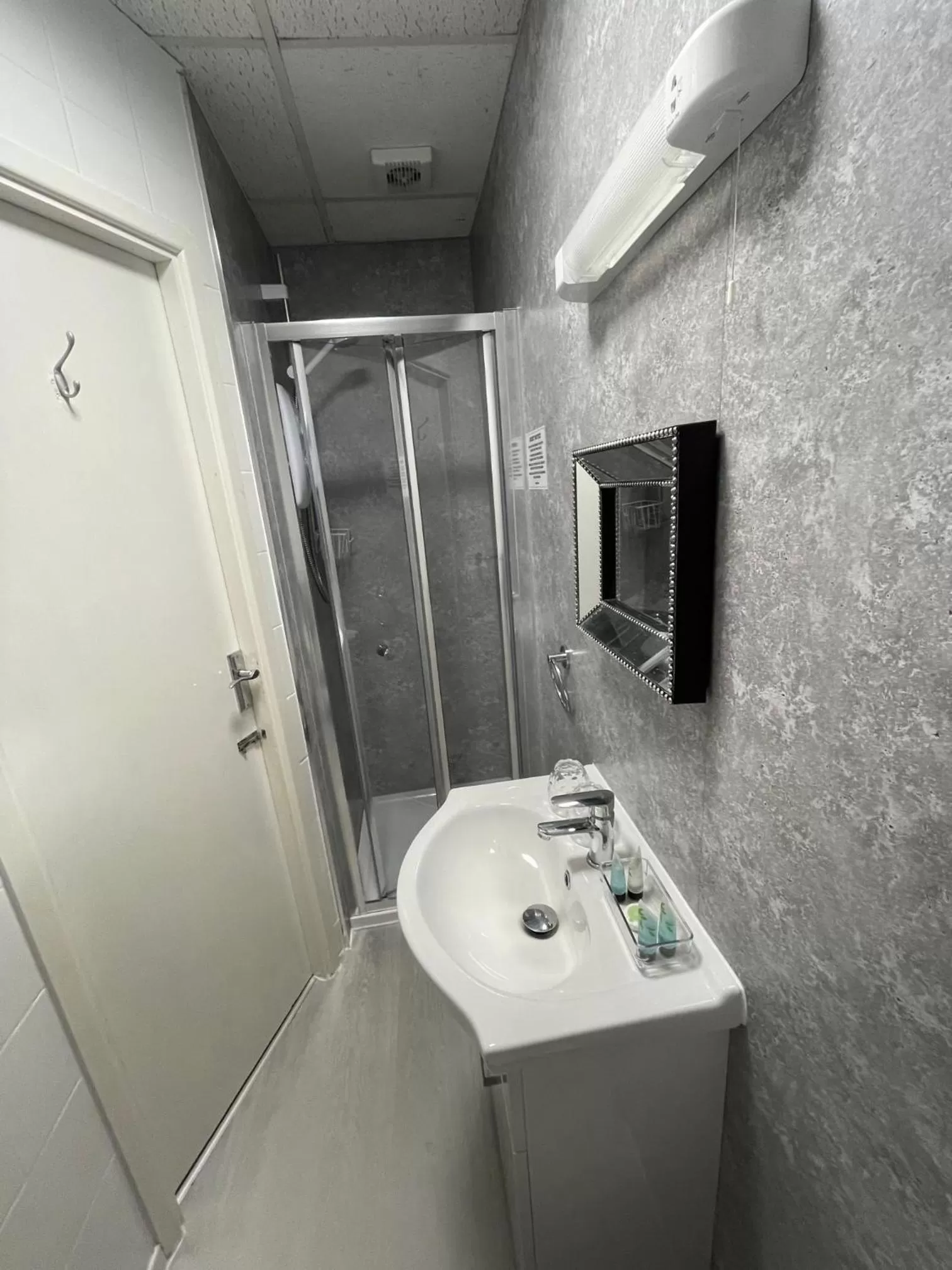 Bathroom in The Sefton Blackpool