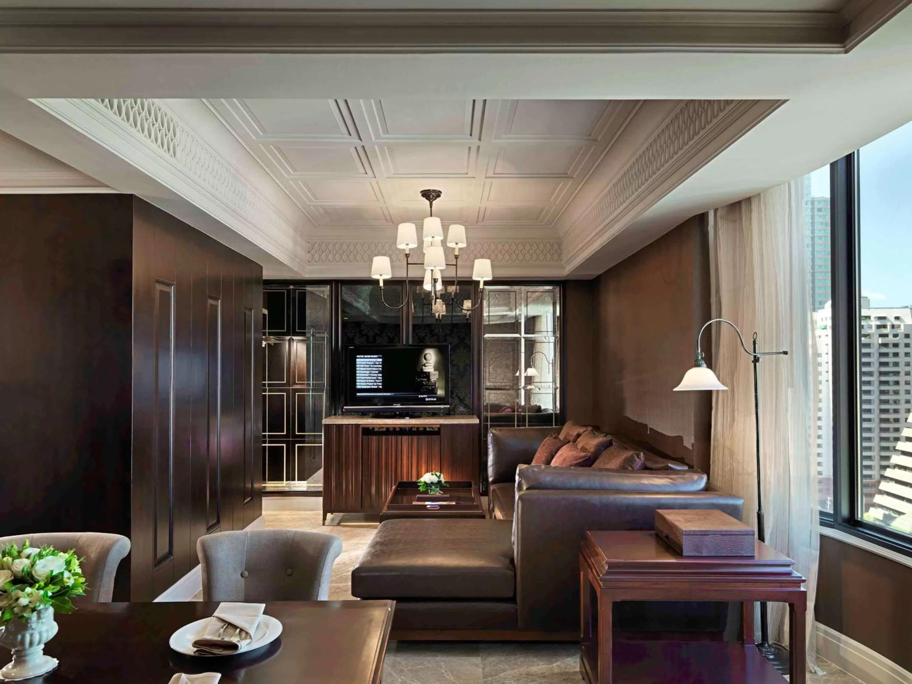 Photo of the whole room in Hotel Muse Bangkok Langsuan - MGallery