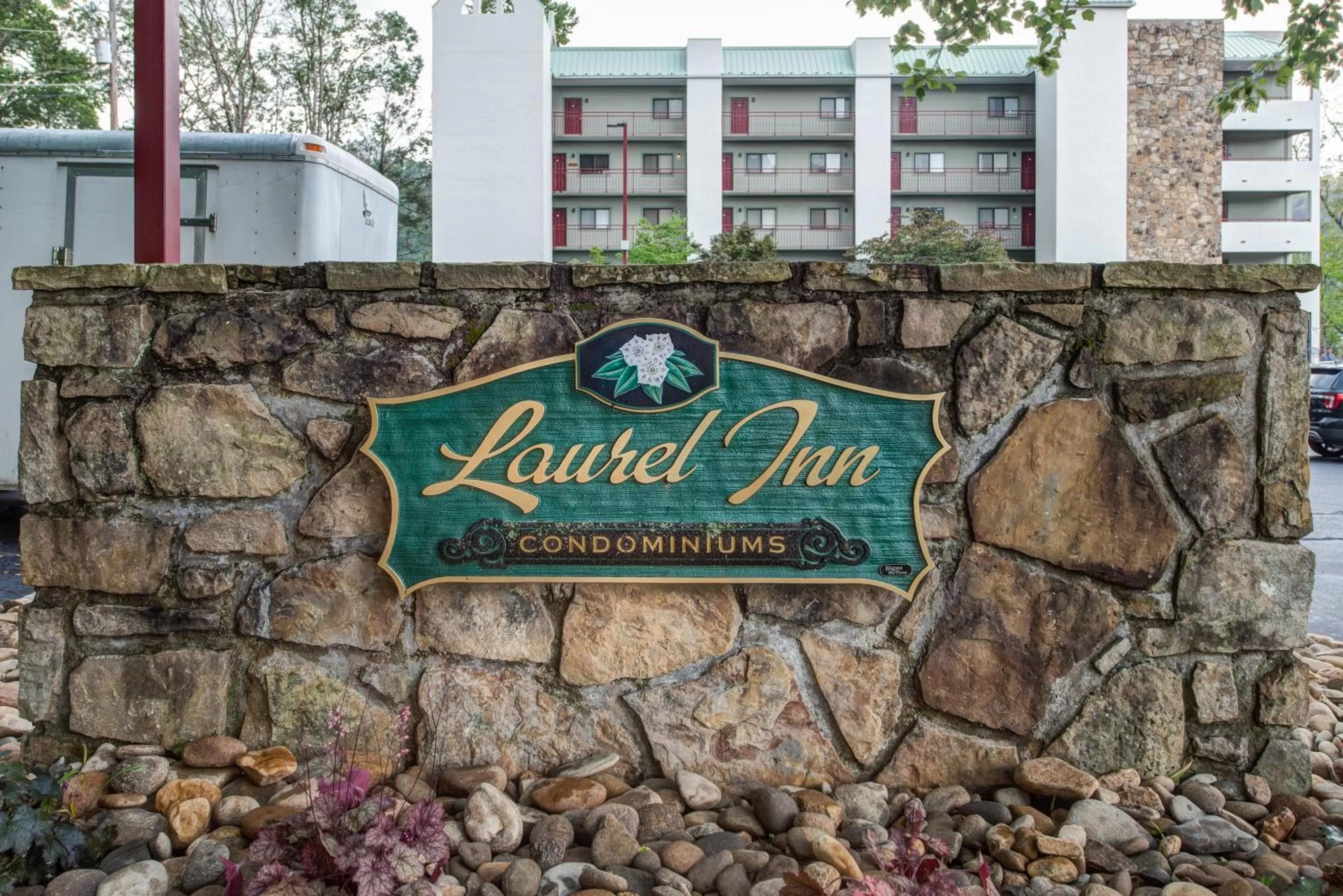 Property logo or sign in Laurel Inn