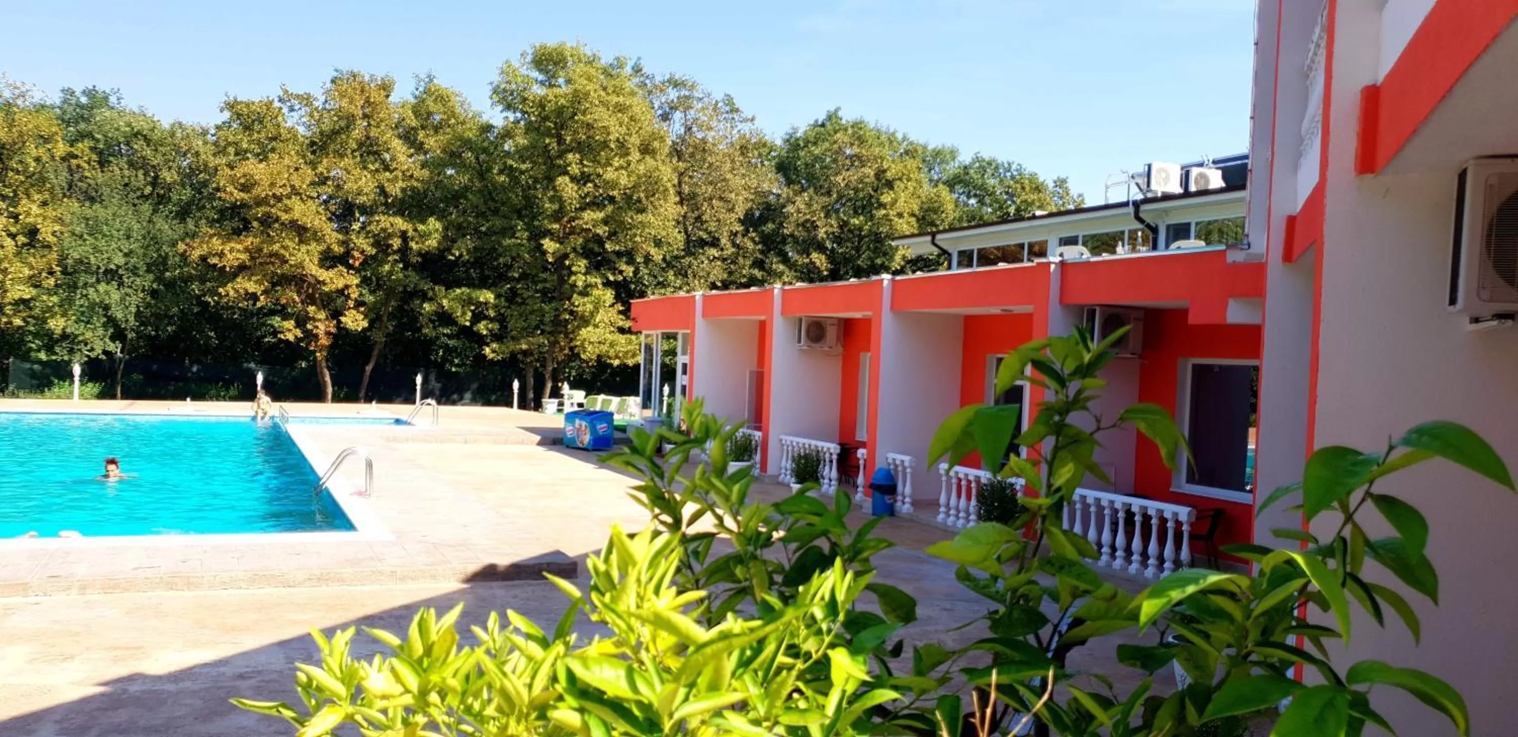 Swimming Pool in Hotel Afrodita Dimitrovgrad BG