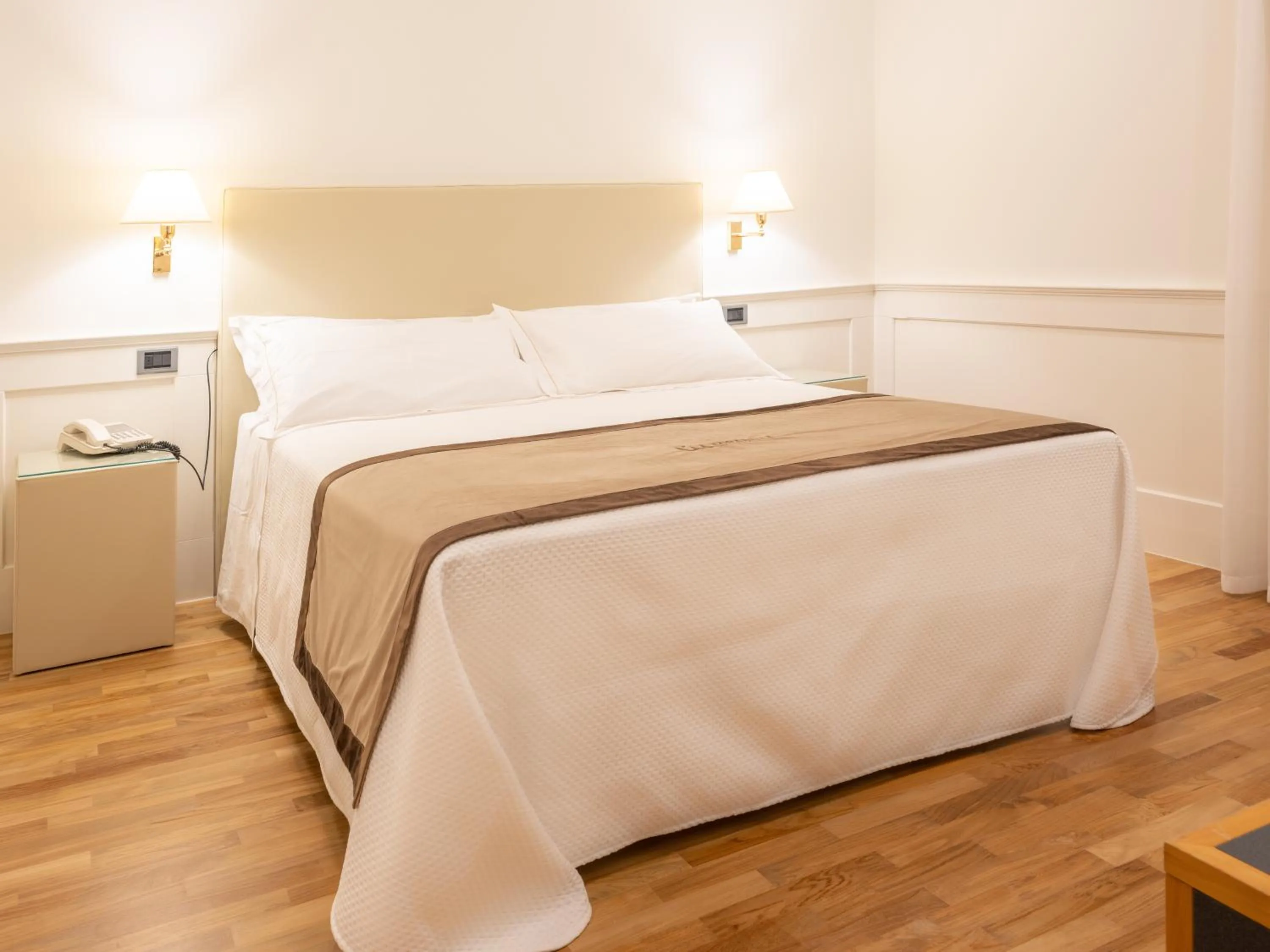 Photo of the whole room, Bed in Mirabella Hotel