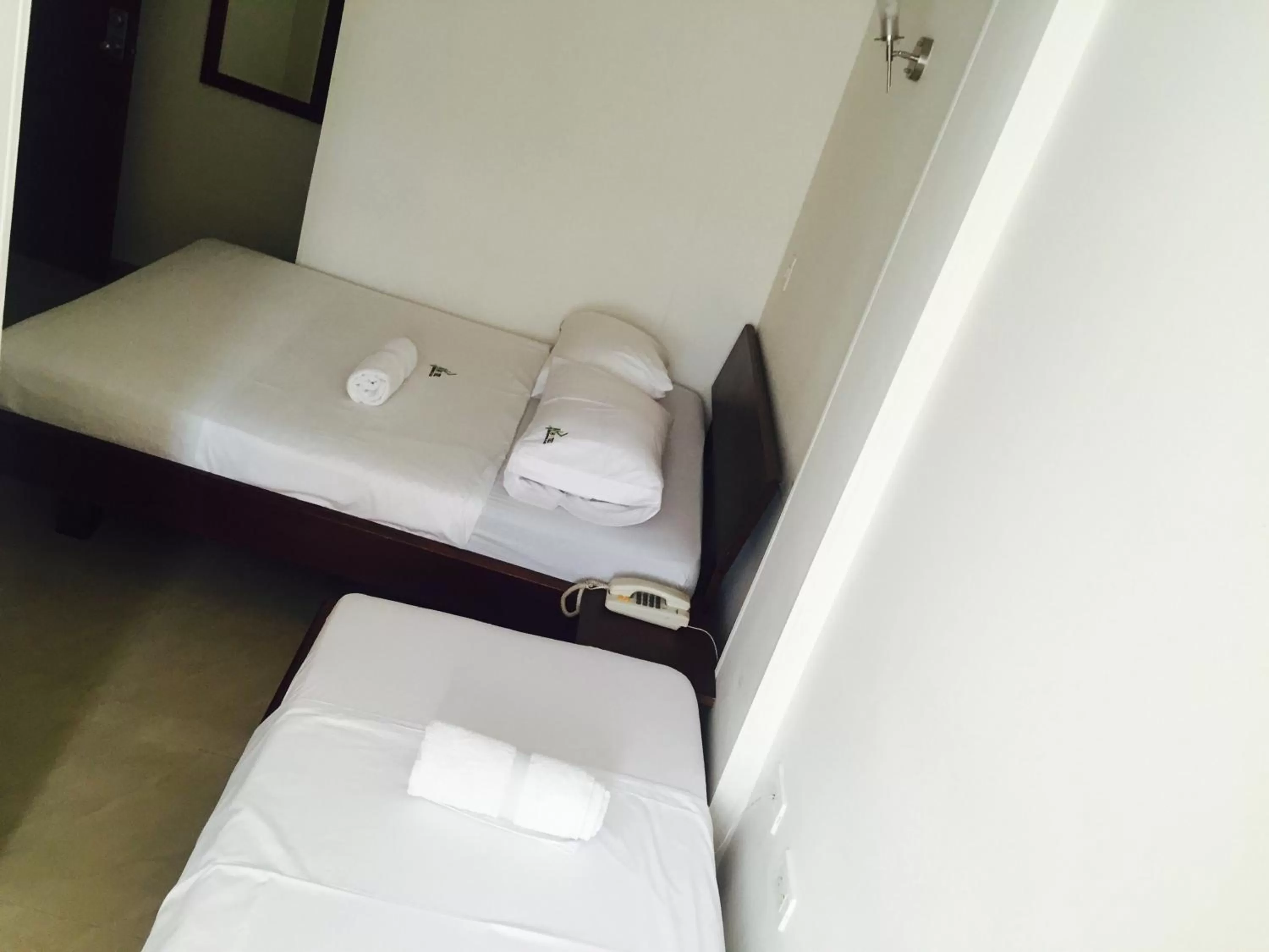 Photo of the whole room, Bathroom in Hotel Preferencial Class