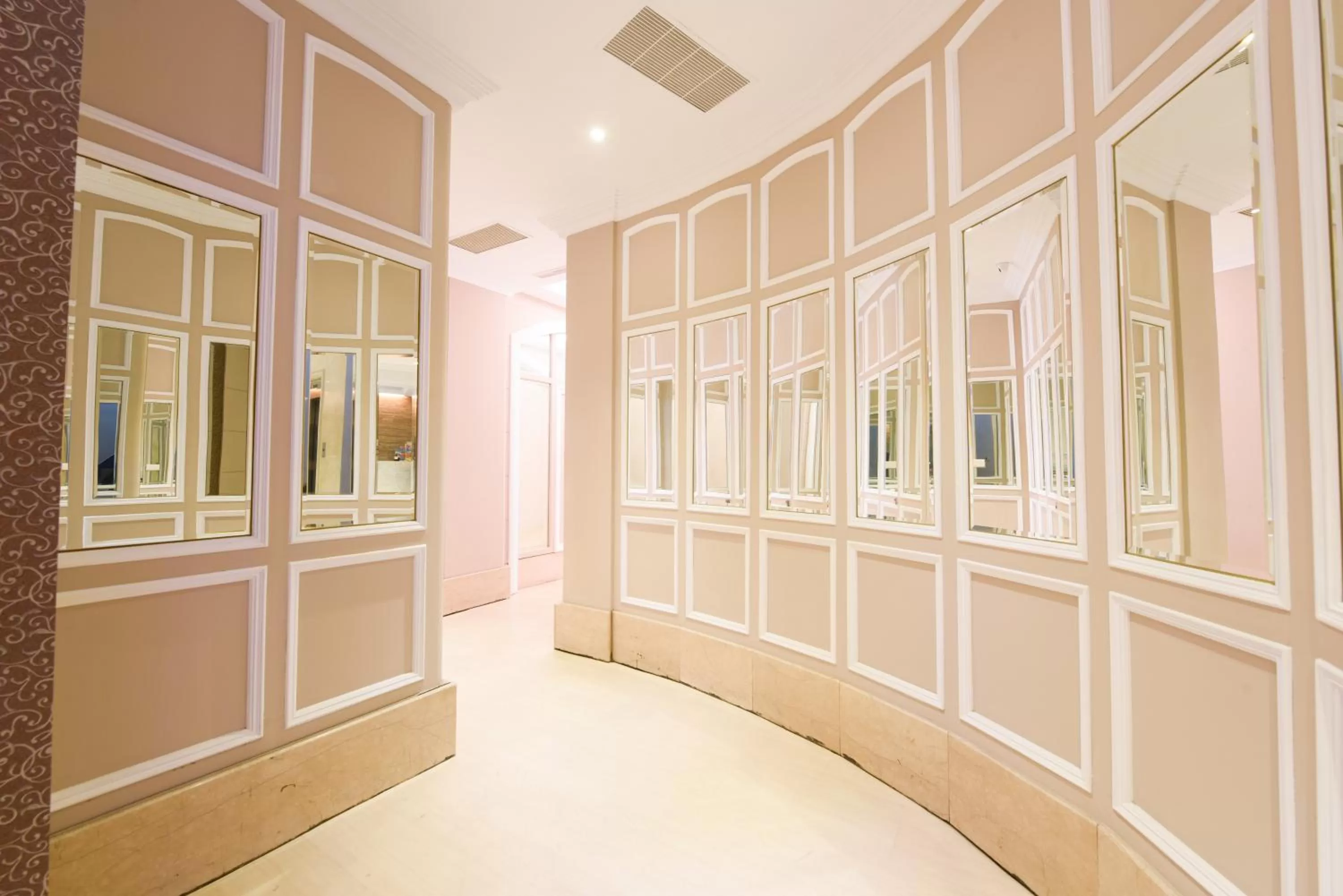 Facade/entrance in Simple Life Kaohsiung