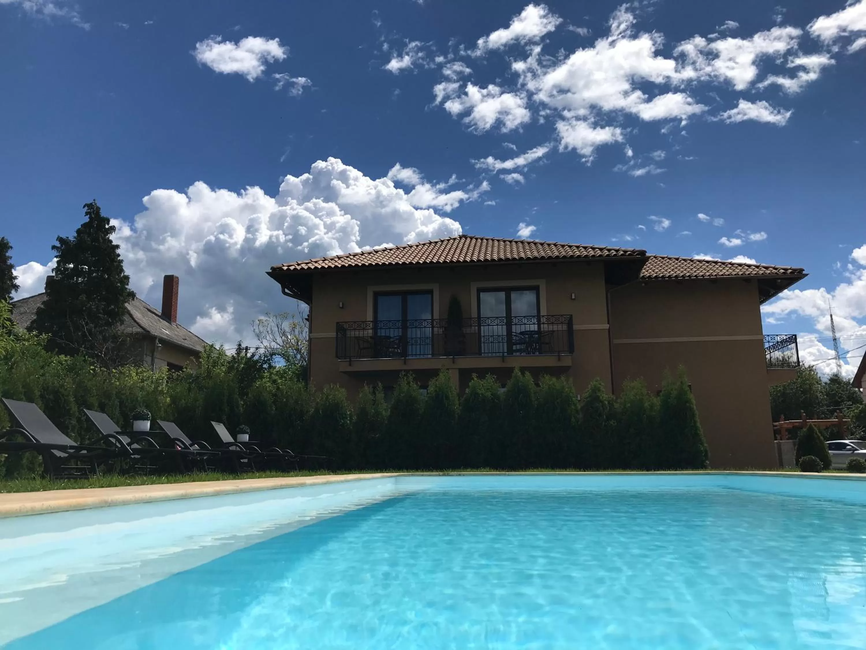 Day in Villa Aruba & Private SPA Suites