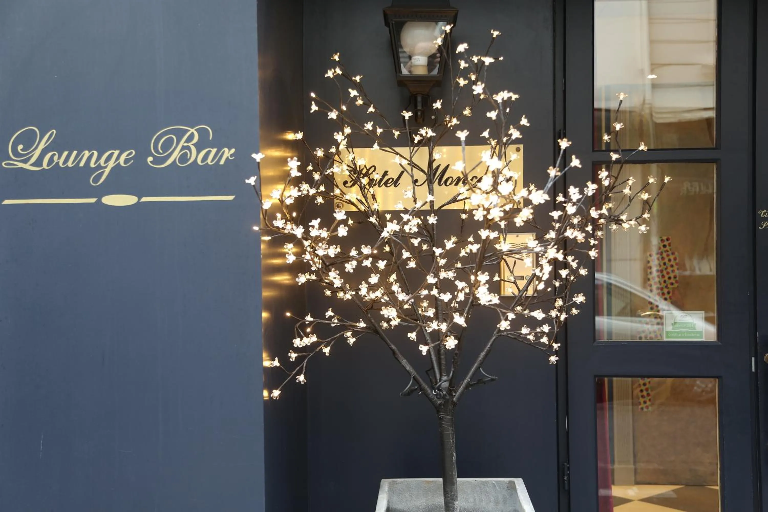 Lounge or bar in Hotel Monceau Wagram