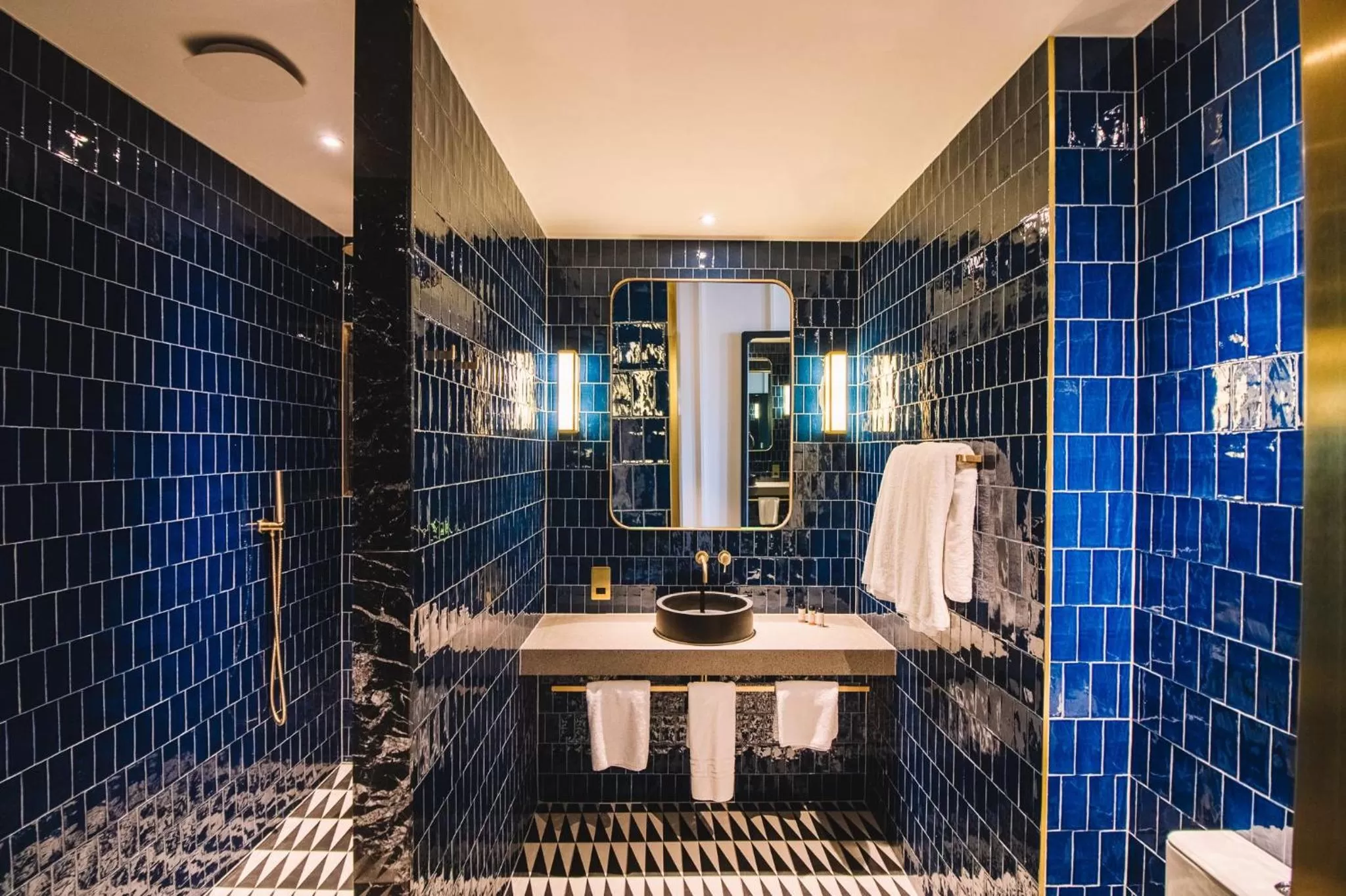 Shower in The Dean Cork