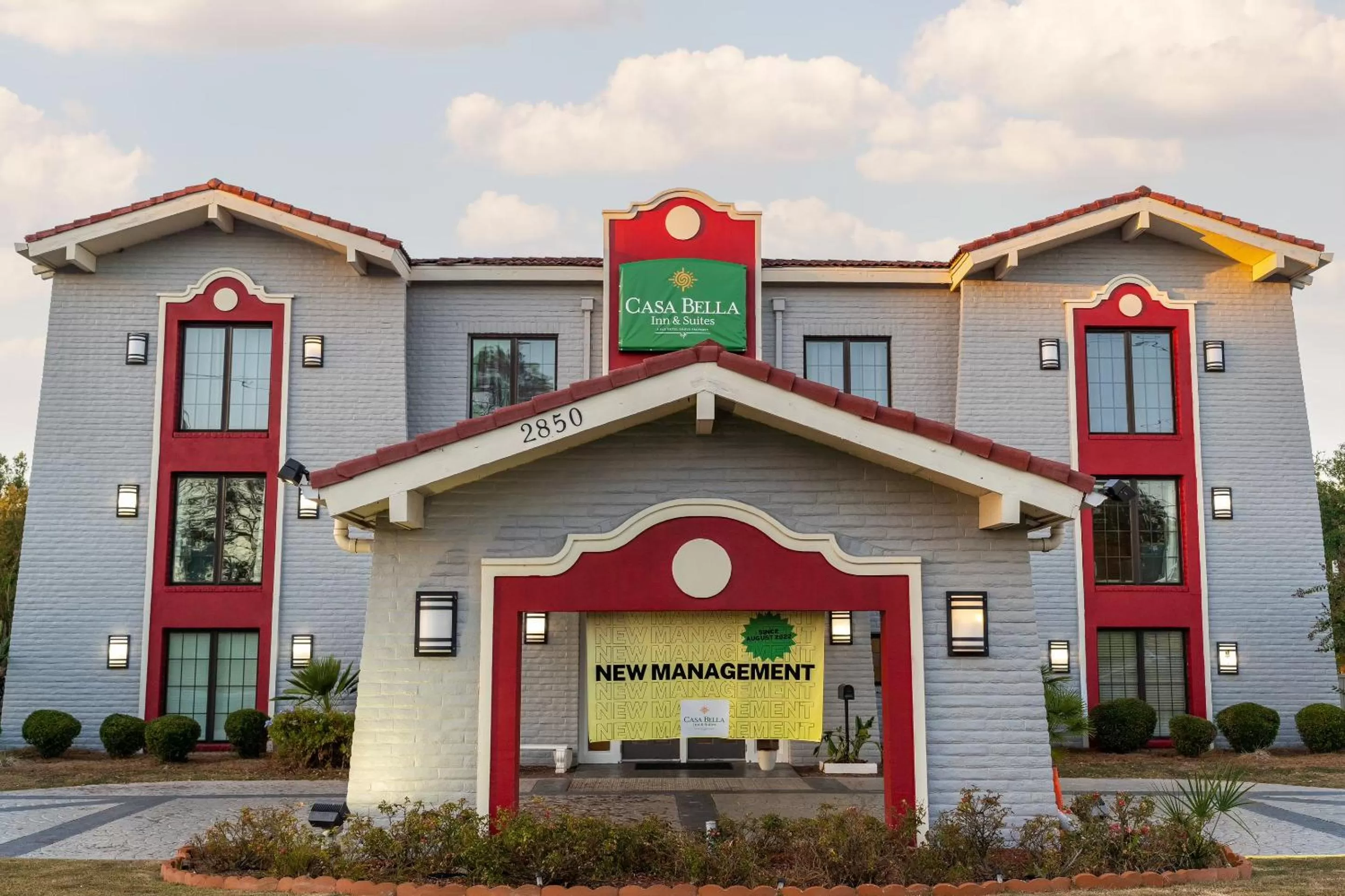 Property building in Casa Bella Inn & Suites Extended Stay