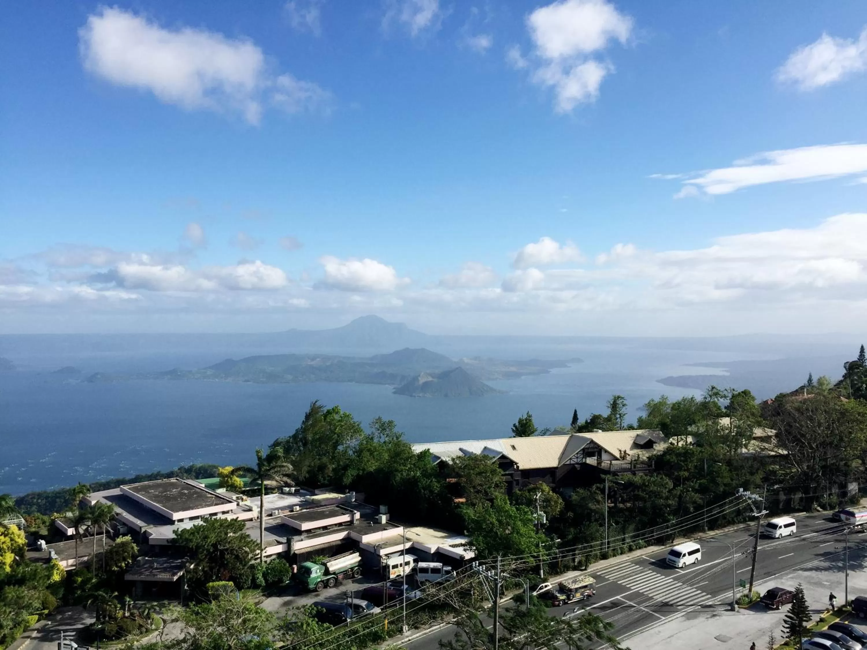 Lake view in Summit Ridge Tagaytay - Newly Renovated
