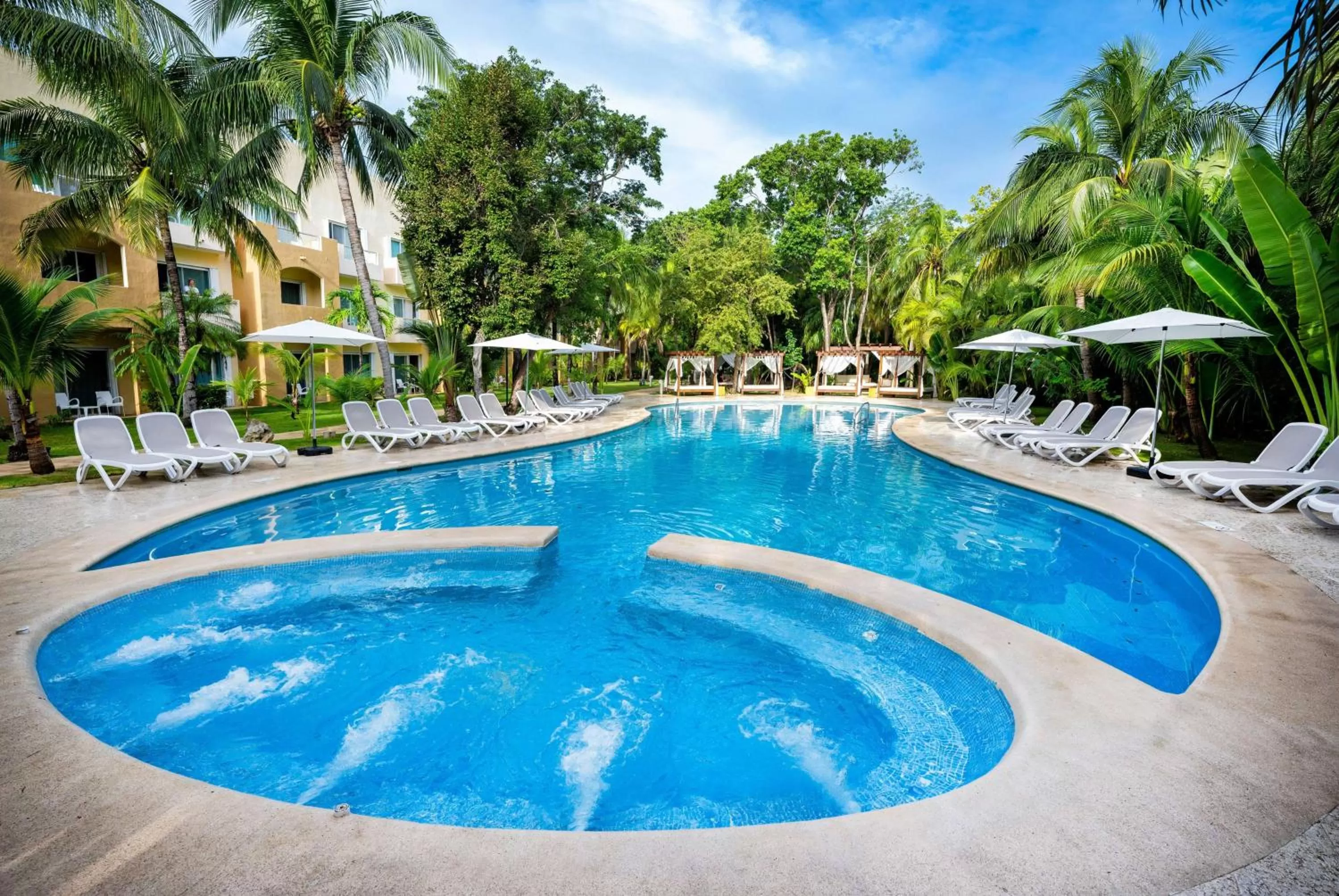 Pool view in Viva Maya by Wyndham, A Trademark All Inclusive Resort