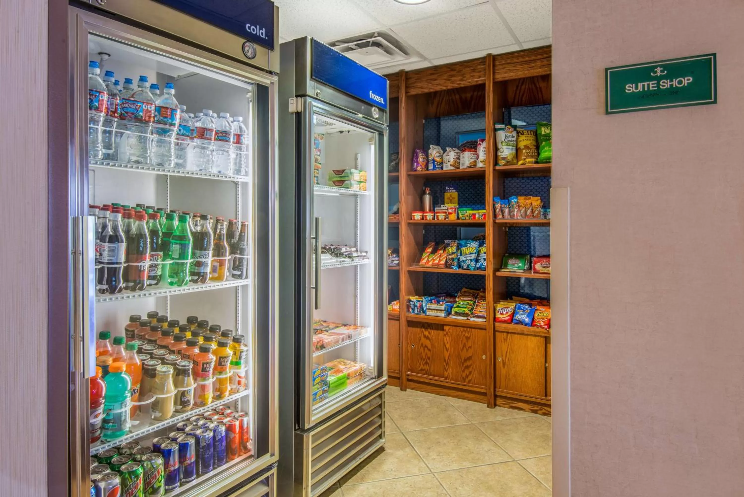 Restaurant/places to eat in Hampton Inn & Suites Los Alamos