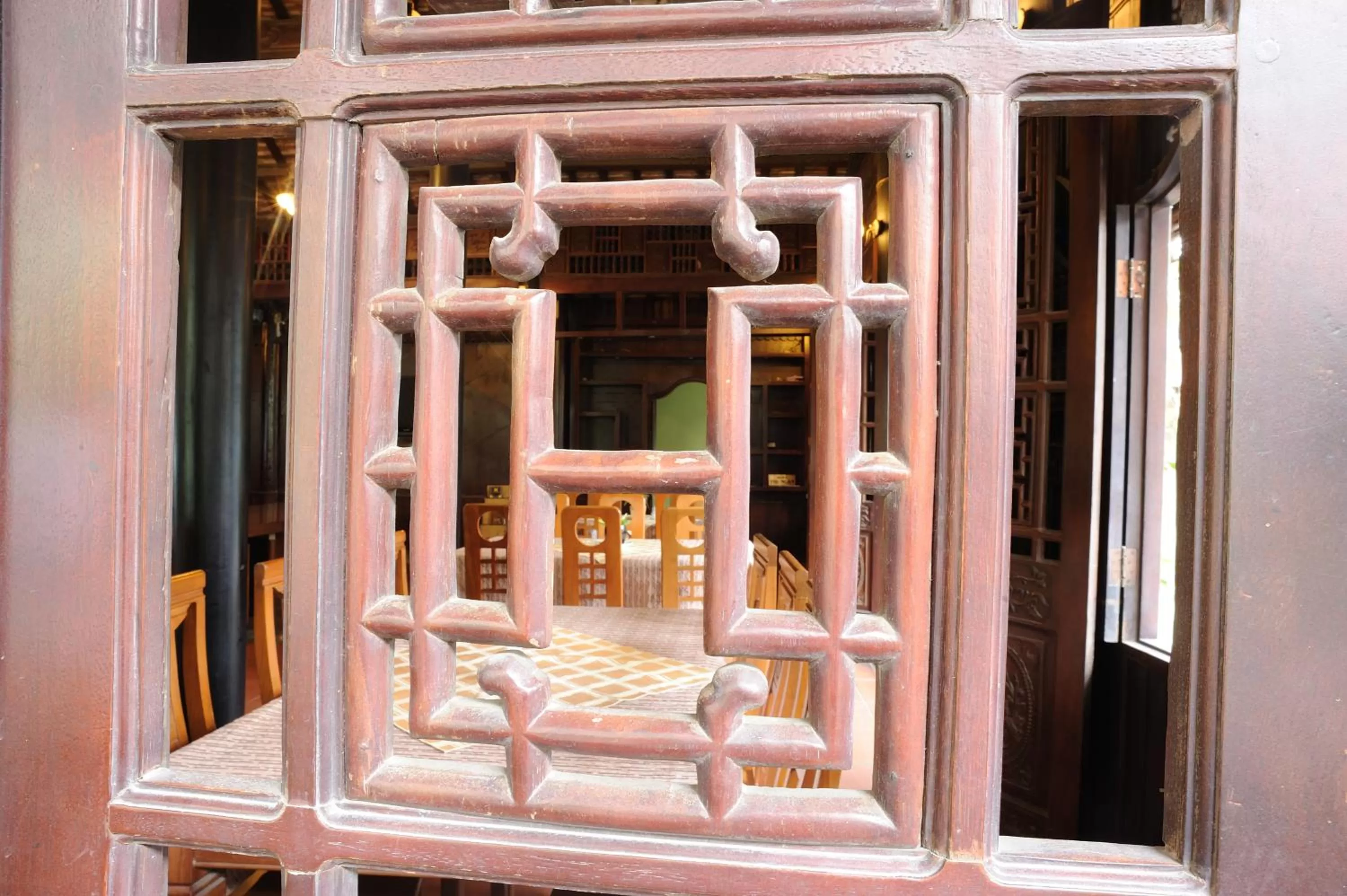 Restaurant/places to eat in Hoang Yen Hotel