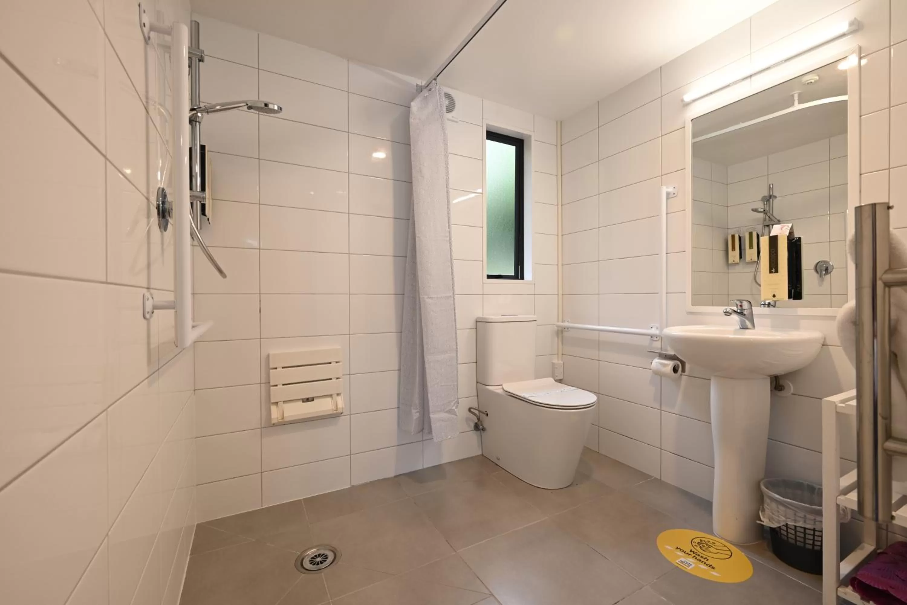 Bathroom in Riccarton Mall Motel