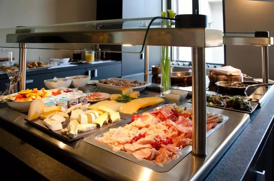 Breakfast in Hotel Karmel