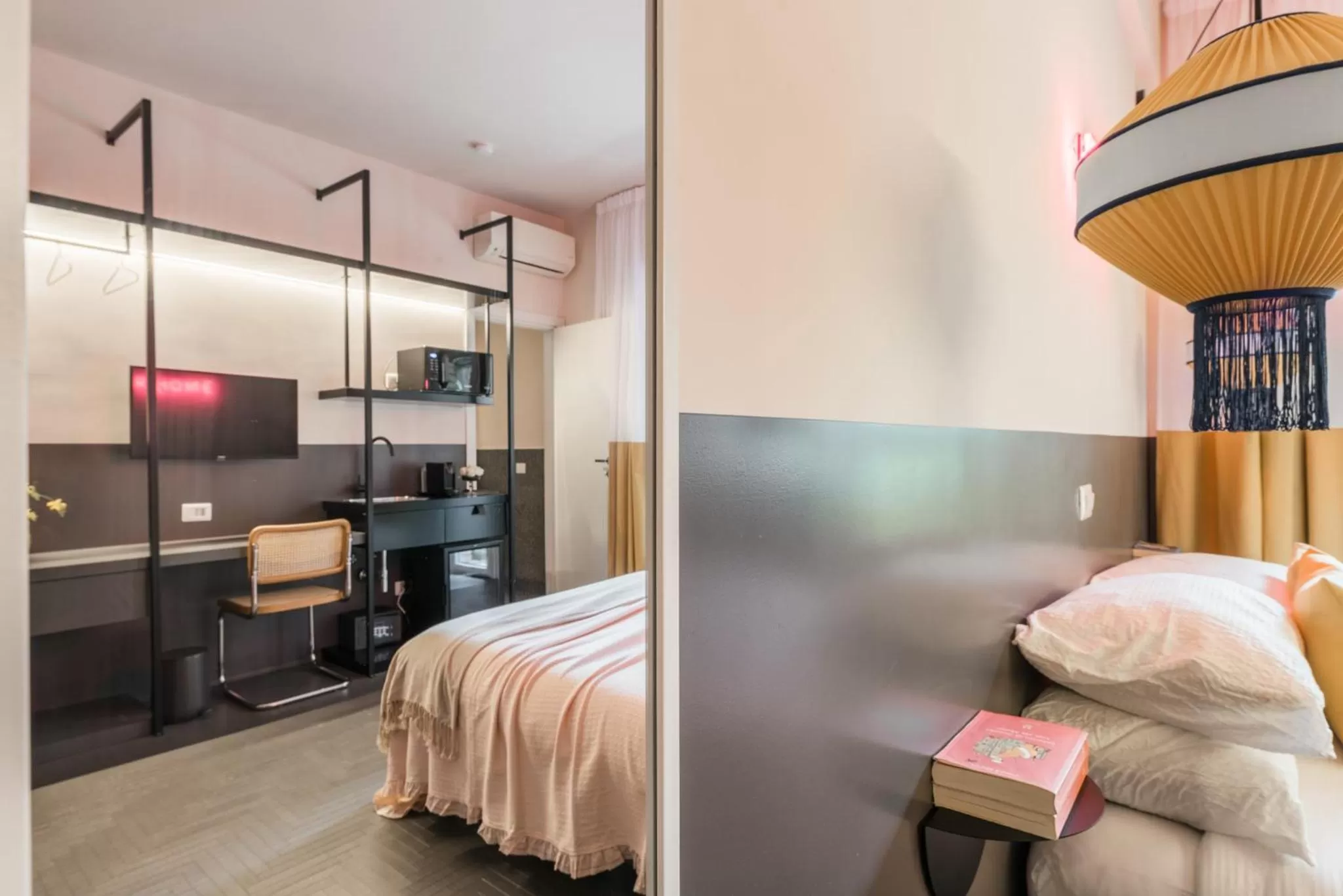 Bed in MARCANTONIO HOME ROME - Vatican -