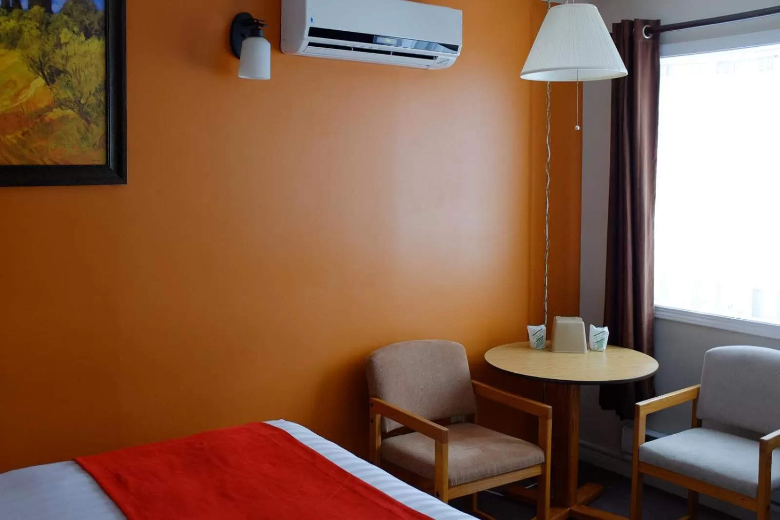 Bed in Hotel Robin Hood