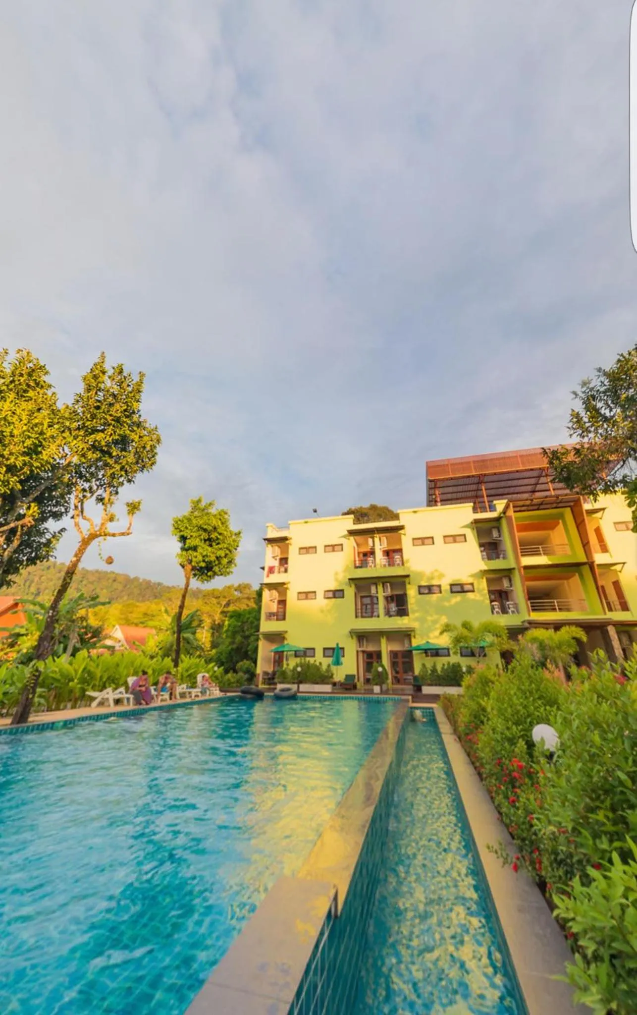 Day in Morakot Lanta Resort