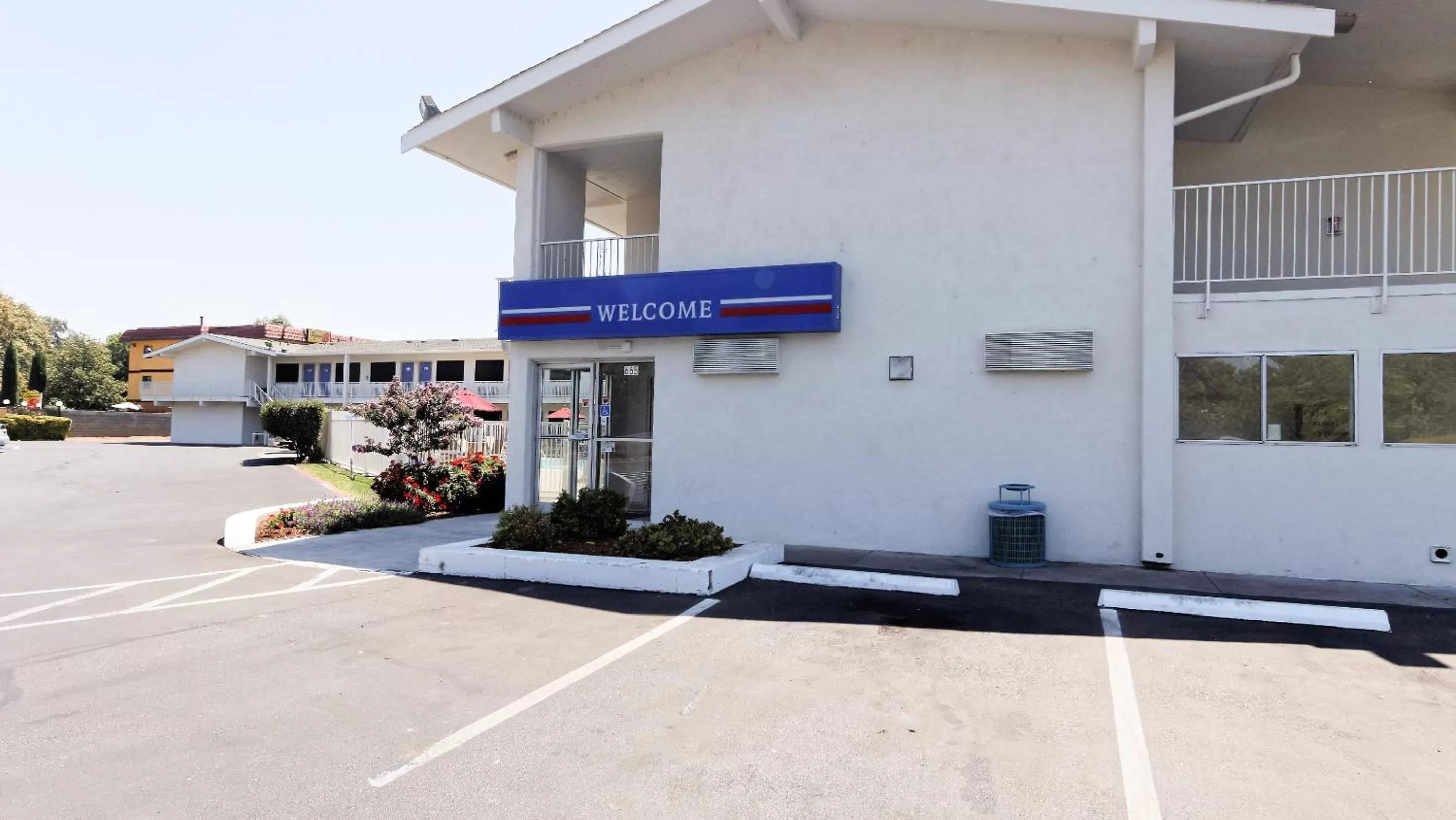 Property building in Motel 6-Chico, CA