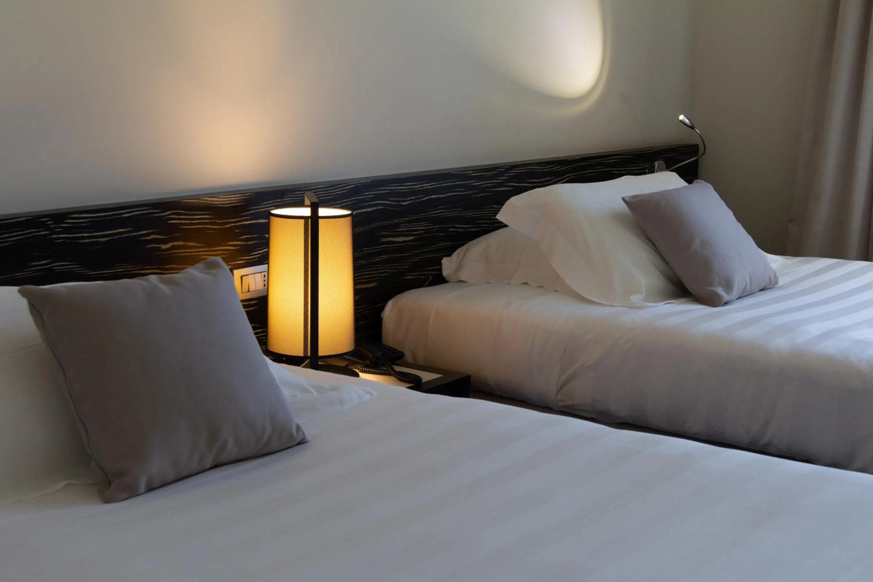 Bed in G Hotel Ancona