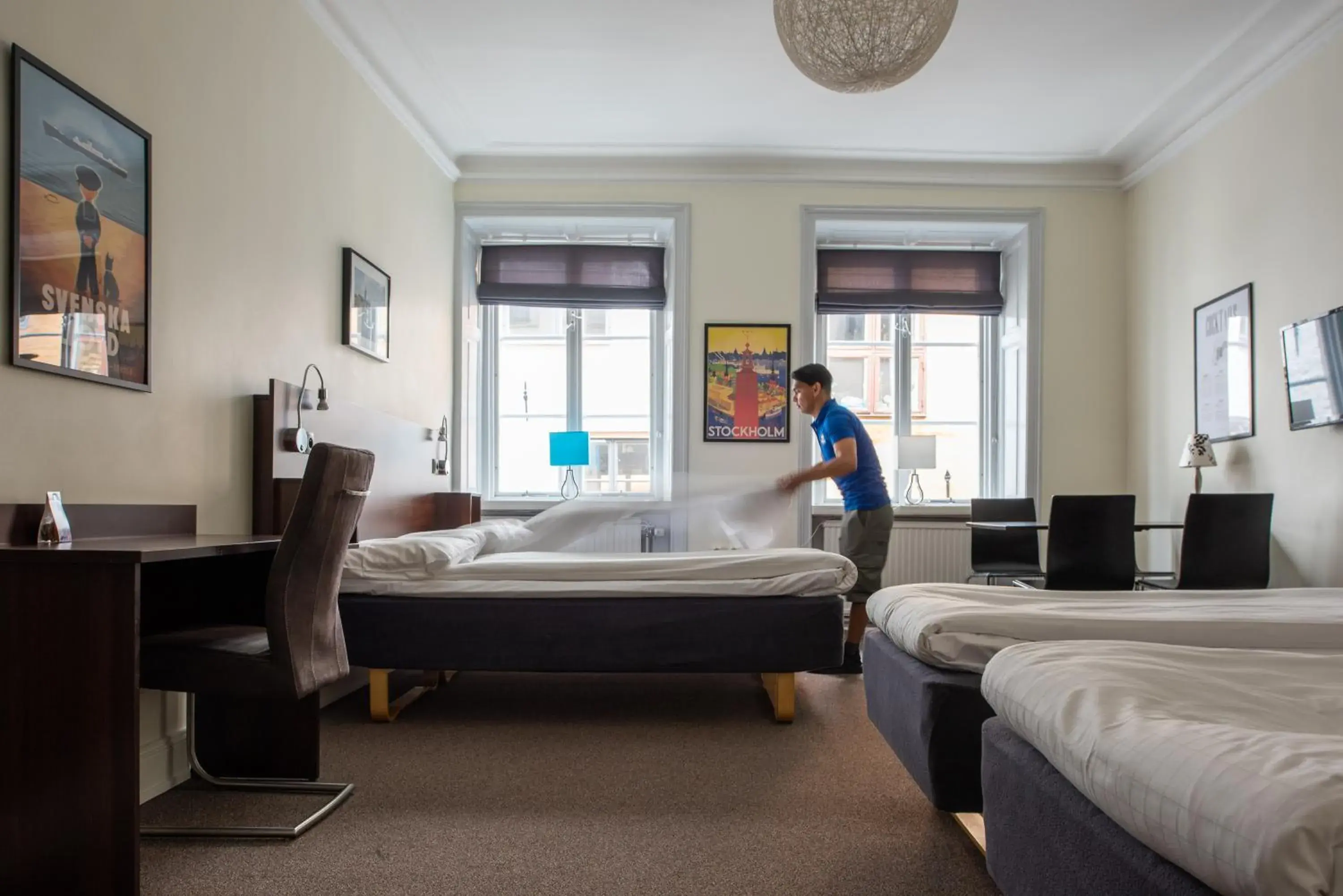 Quadruple Room with Shared Bathroom in Castle House Inn Quadruple Room with Shared Bathroom in Castle House Inn