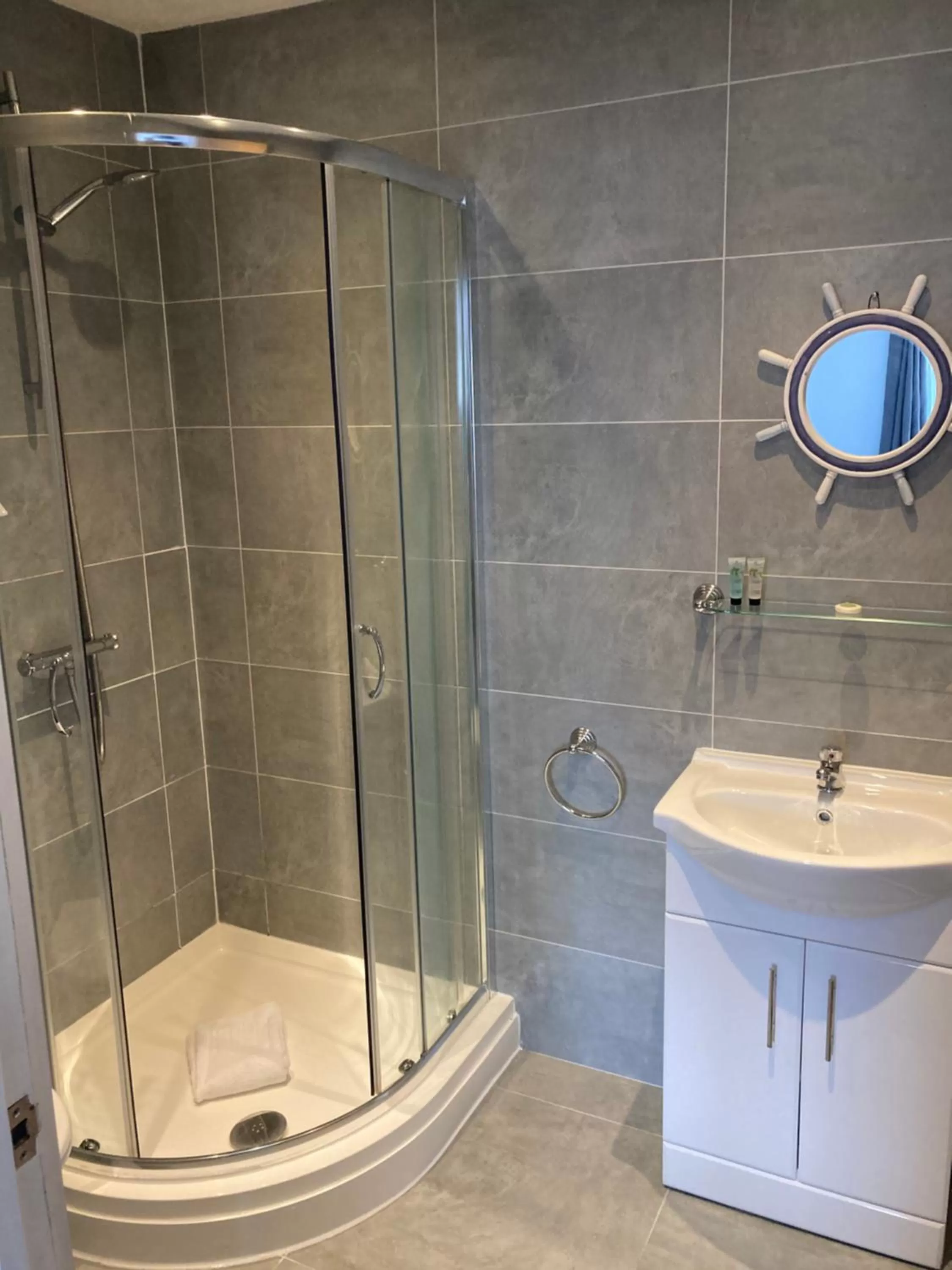 Other, Bathroom in The Waves B&B