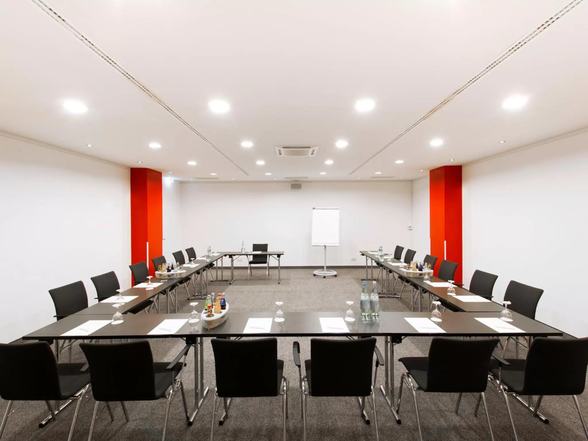 Meeting/conference room in DORMERO Hotel Hannover