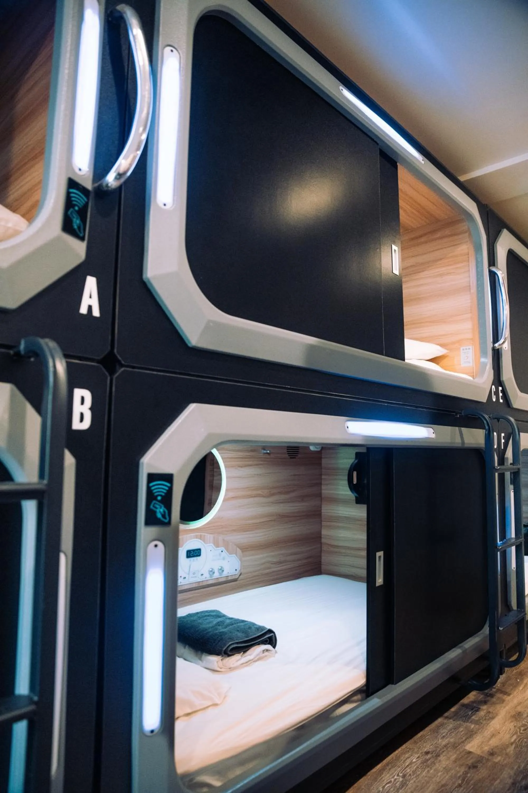 Bed in KAMA CENTRAL PARK