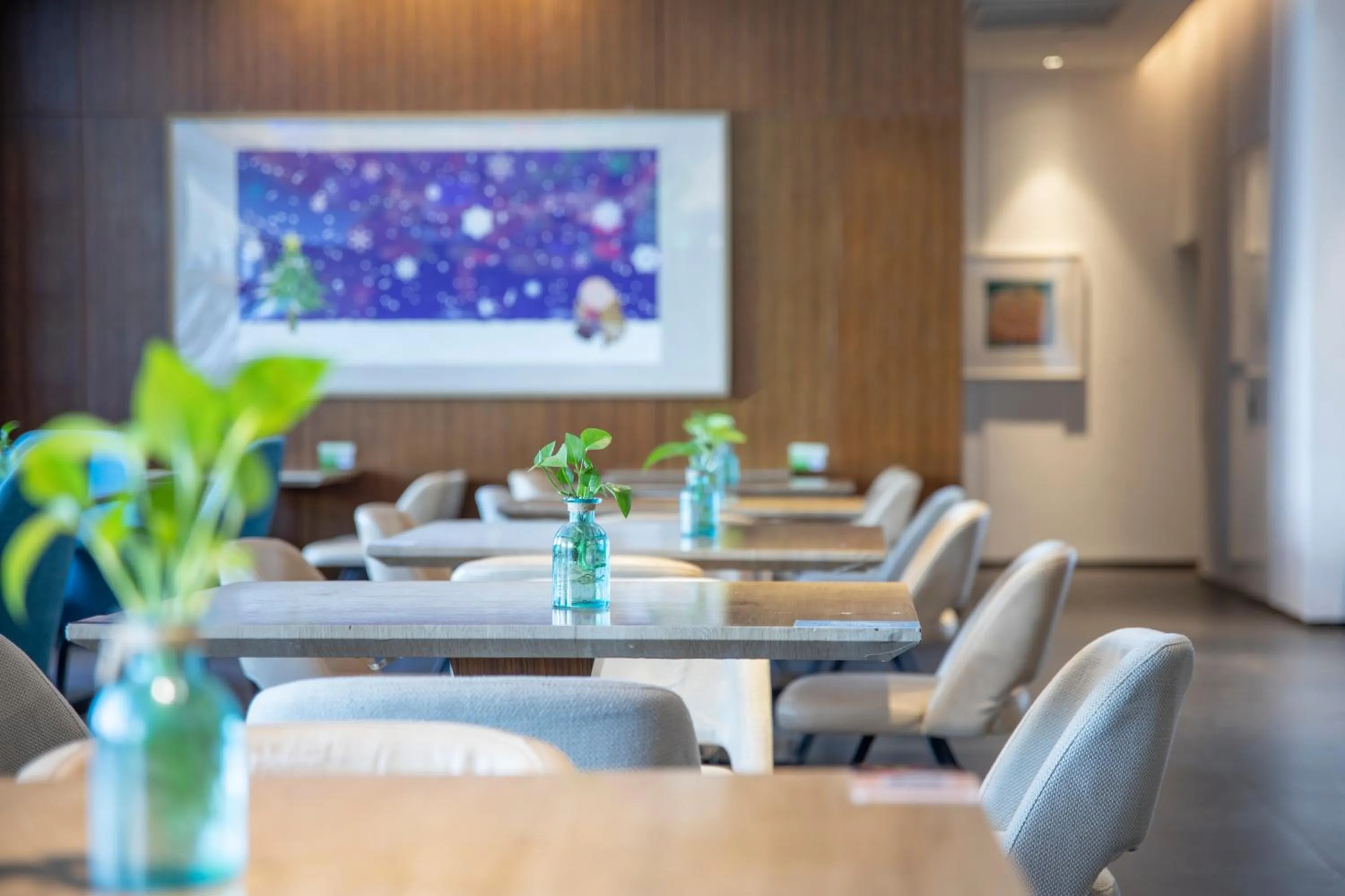 Restaurant/places to eat in Minimax Hotel Shanghai Songjiang