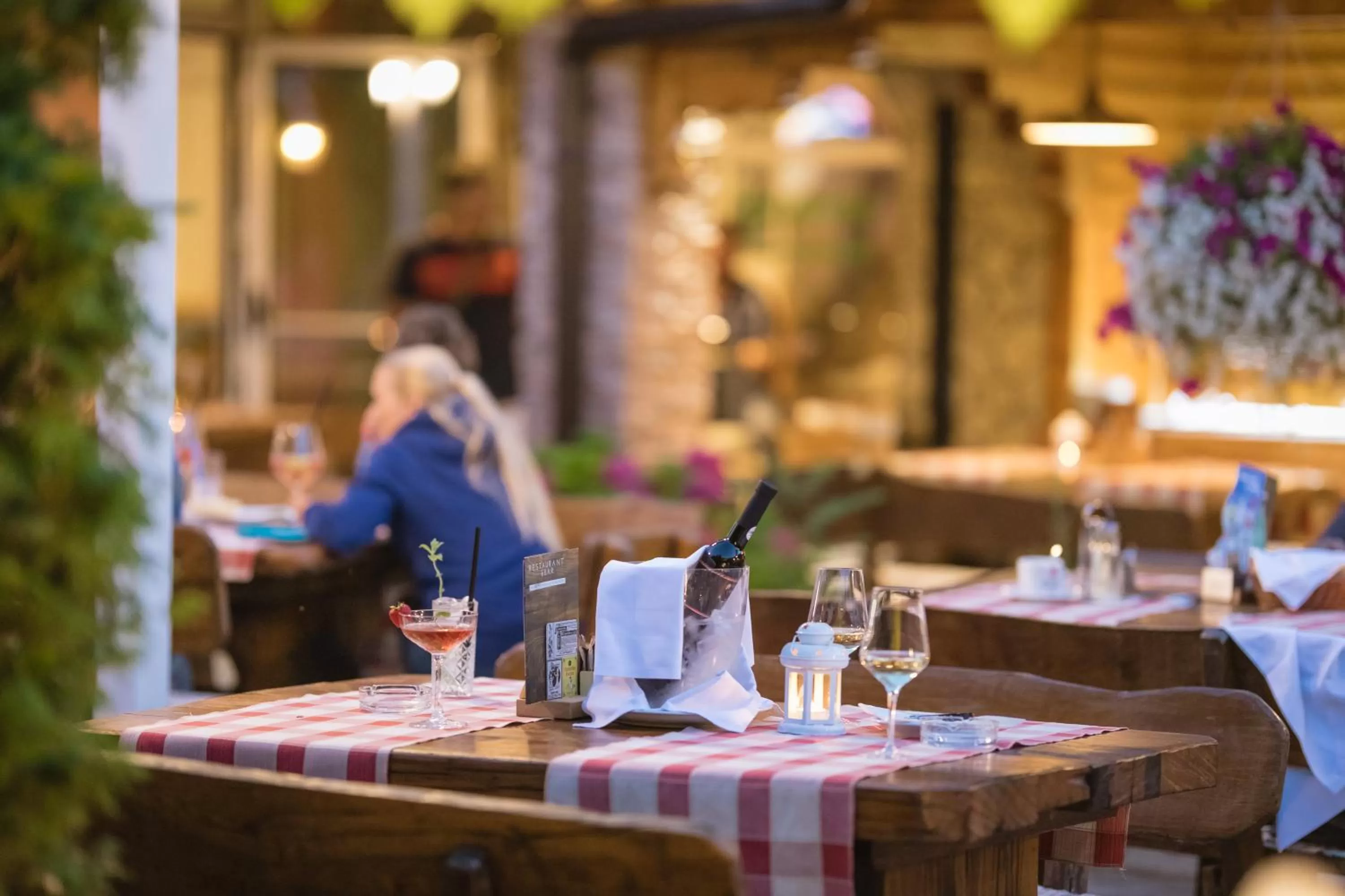 Restaurant/places to eat in Hotel Mirjana & Rastoke