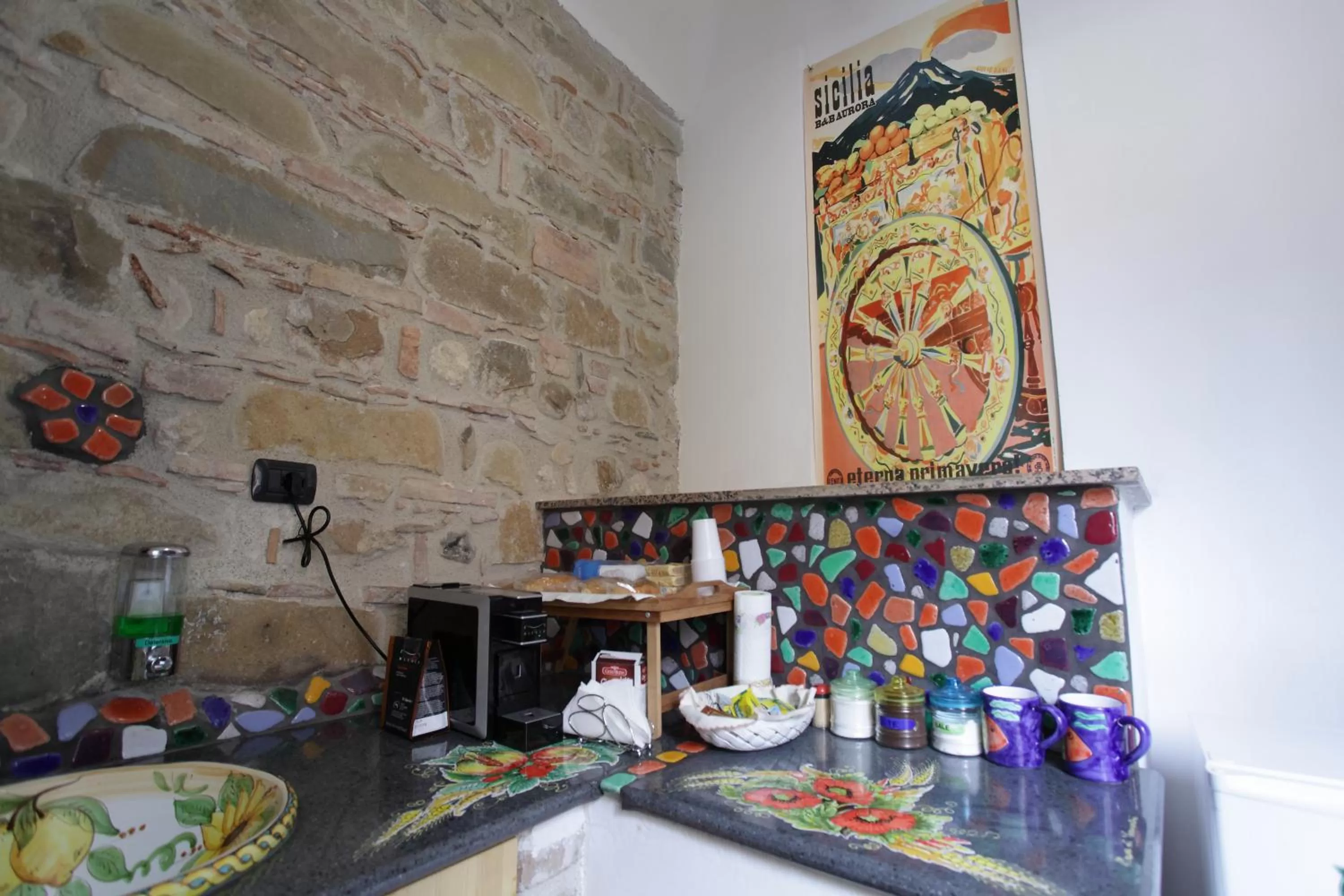 Kitchen or kitchenette in Aurora