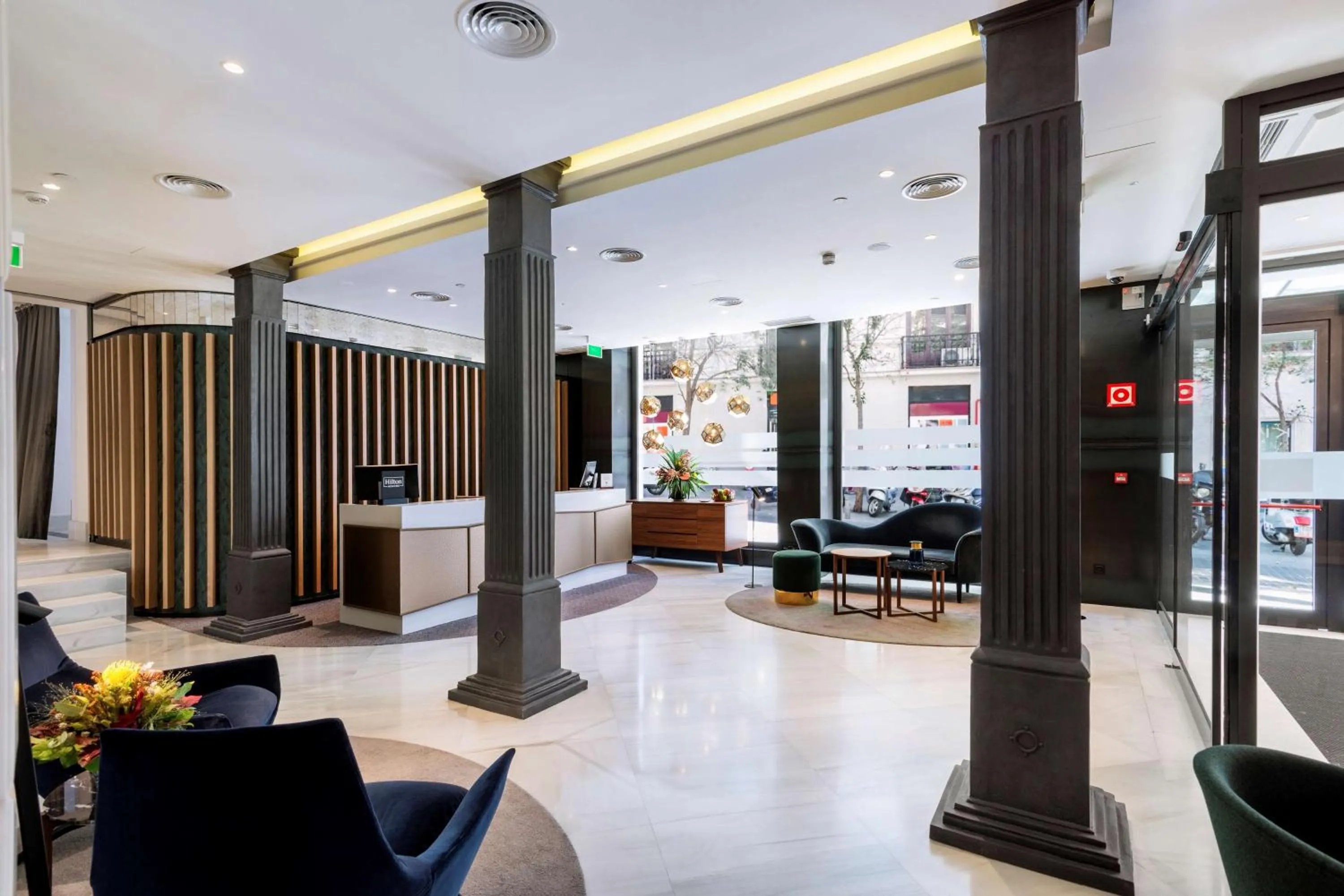 Lobby or reception in DoubleTree by Hilton Madrid-Prado