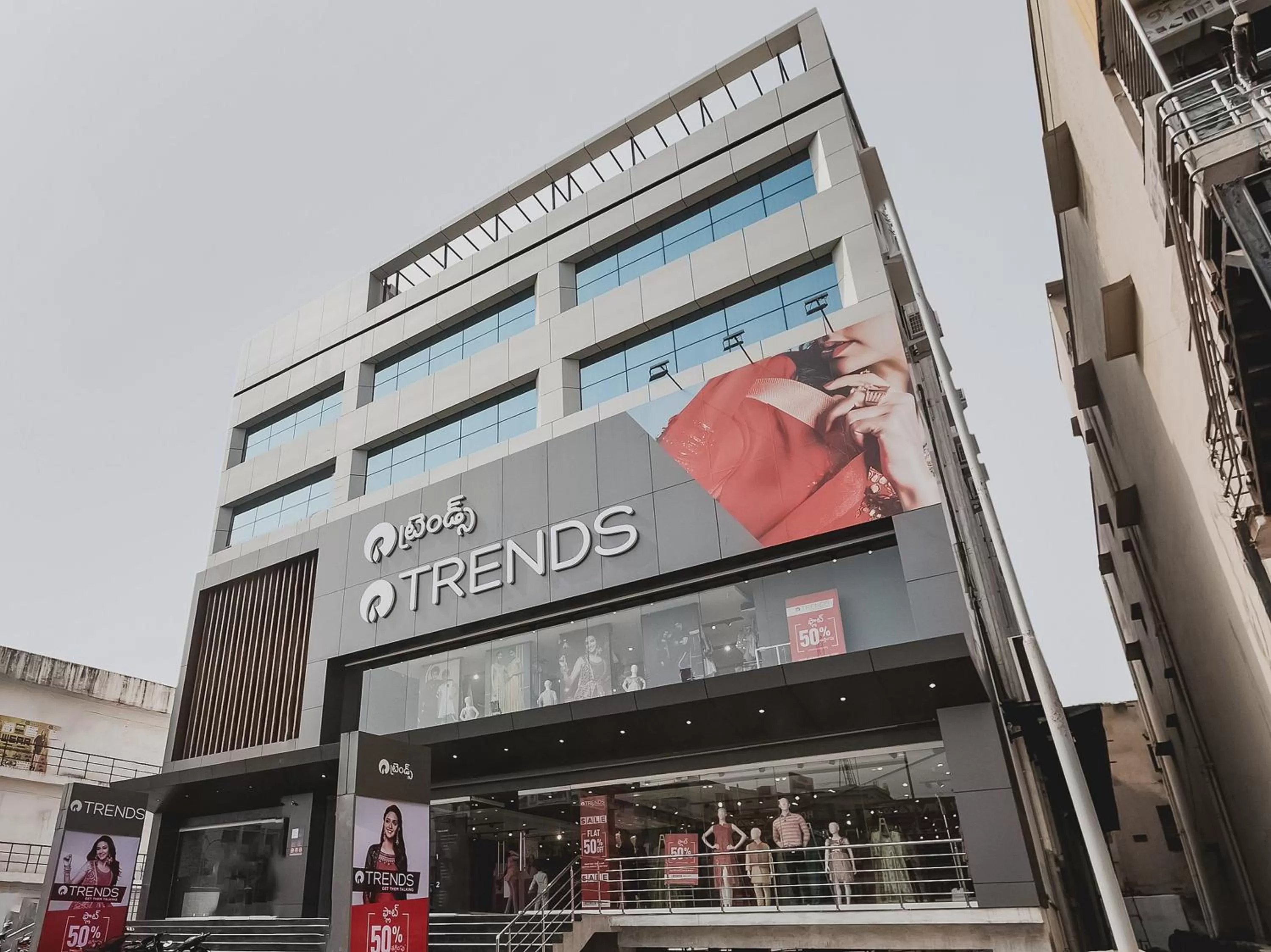 Facade/entrance, Property Building in Capital O Hotel Green Tree