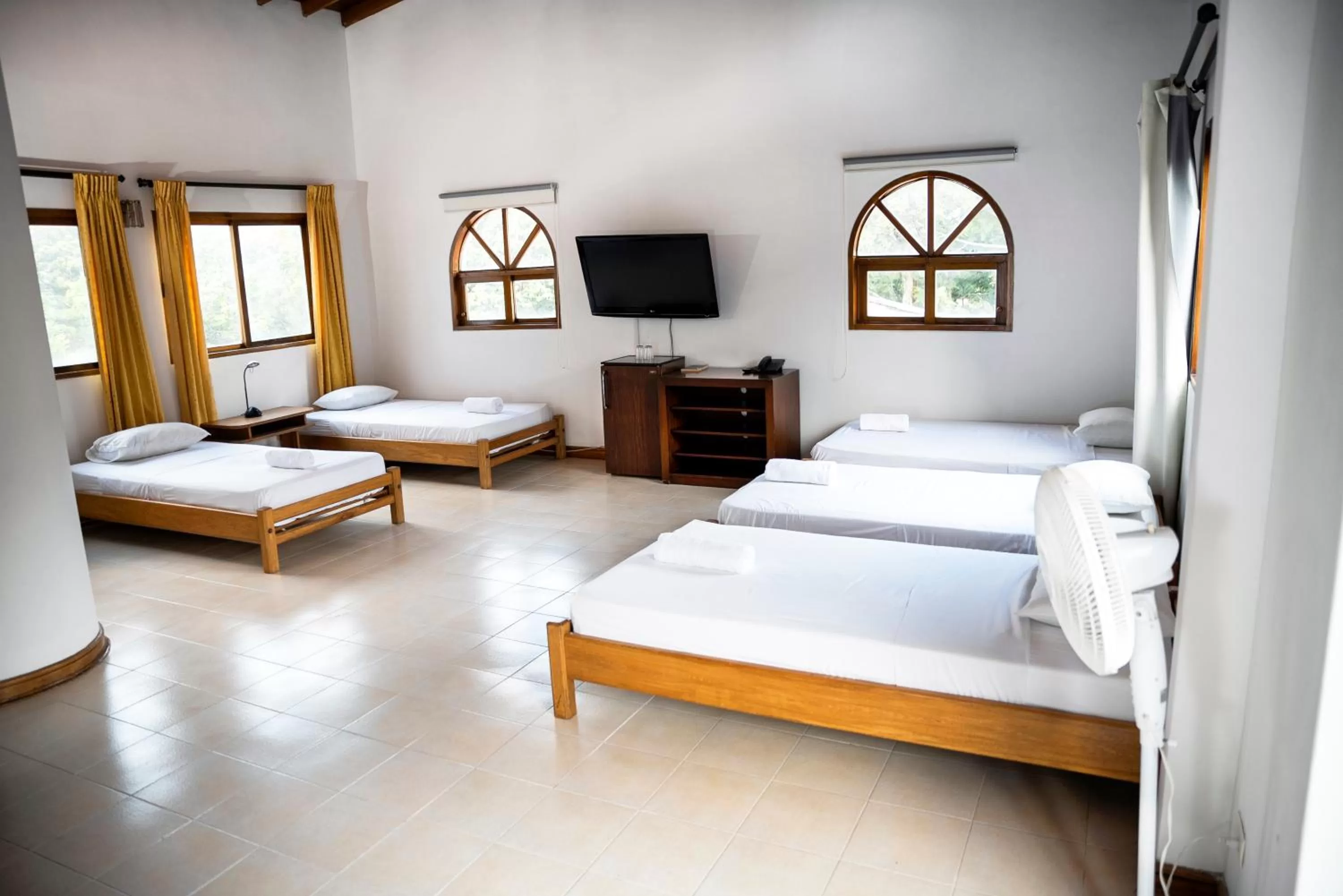 Photo of the whole room in Casa Rosales