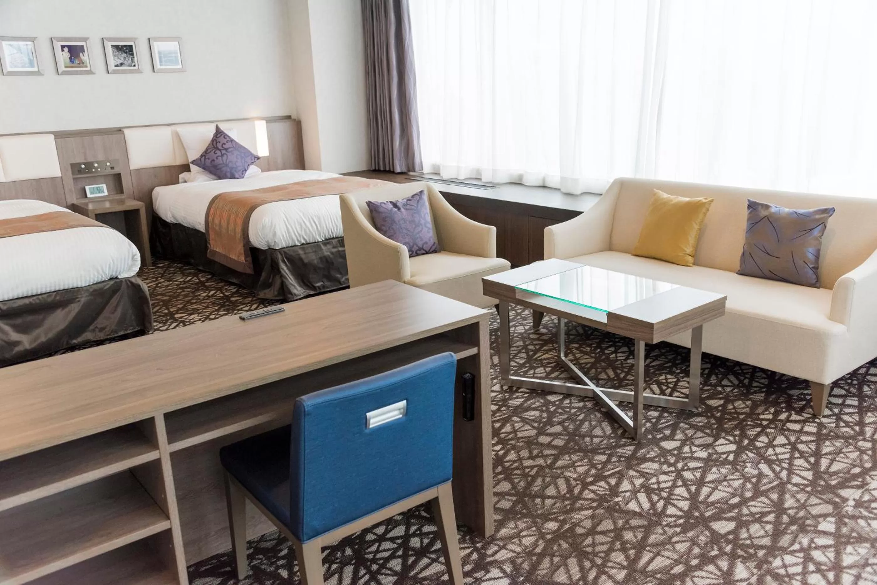 Photo of the whole room, Bed in HOTEL MYSTAYS Sapporo Nakajima Park