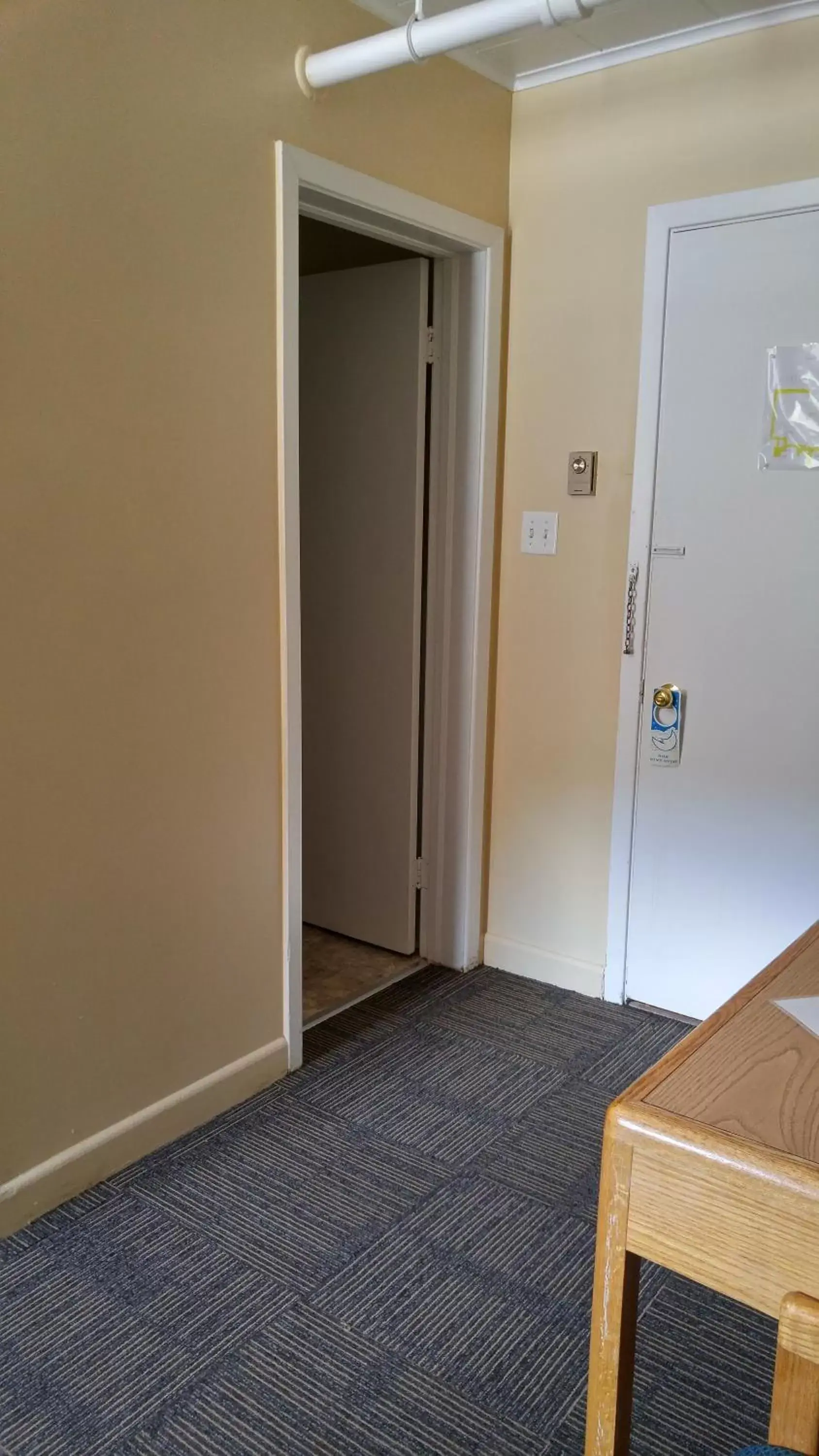 Room with Two Double Beds in Historic Hotel Corner Brook Room with Two Double Beds in Historic Hotel Corner Brook