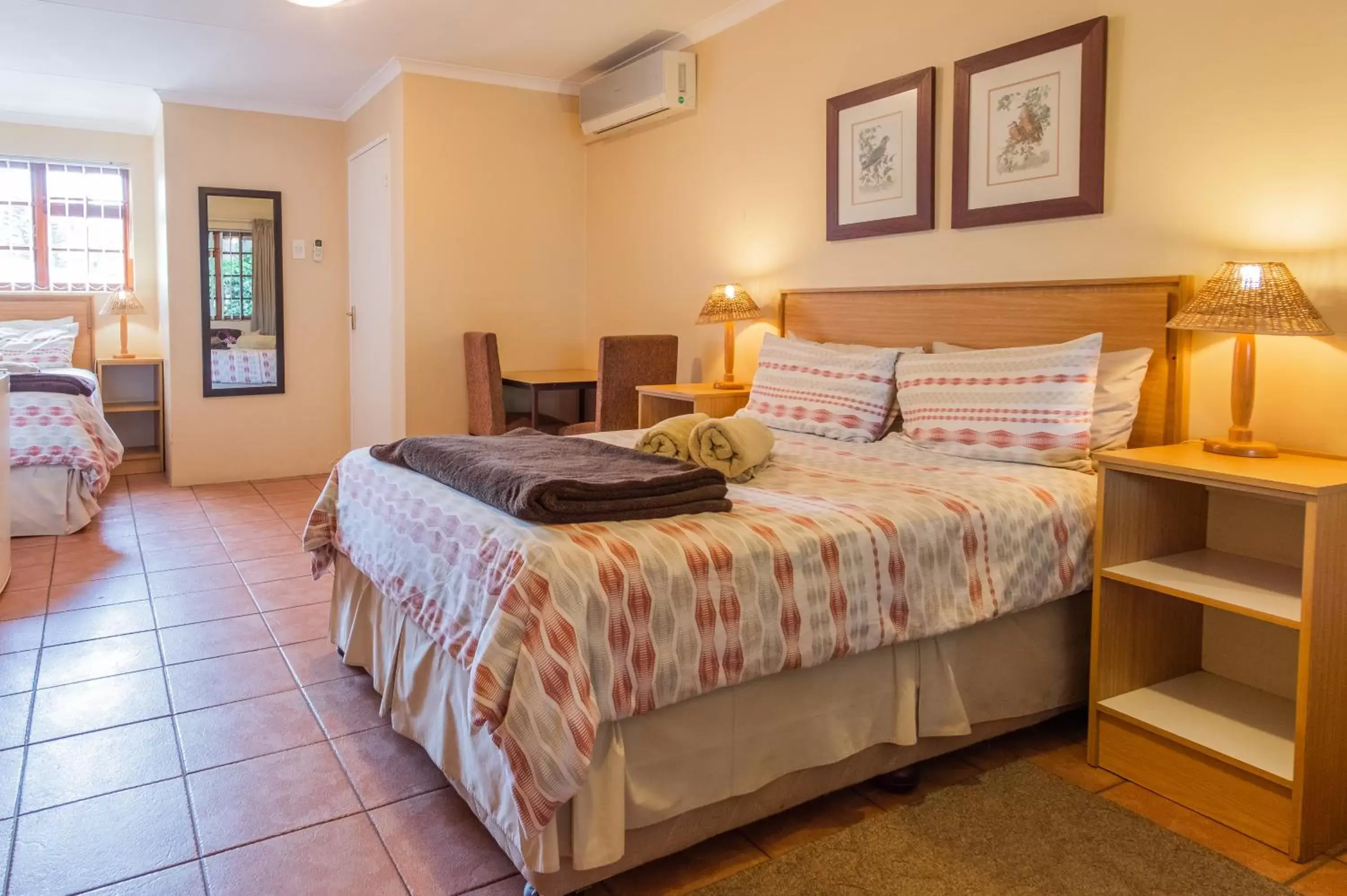 Standard Double Room with Shower - single occupancy in Treetops Guesthouse Standard Double Room with Shower - single occupancy in Treetops Guesthouse