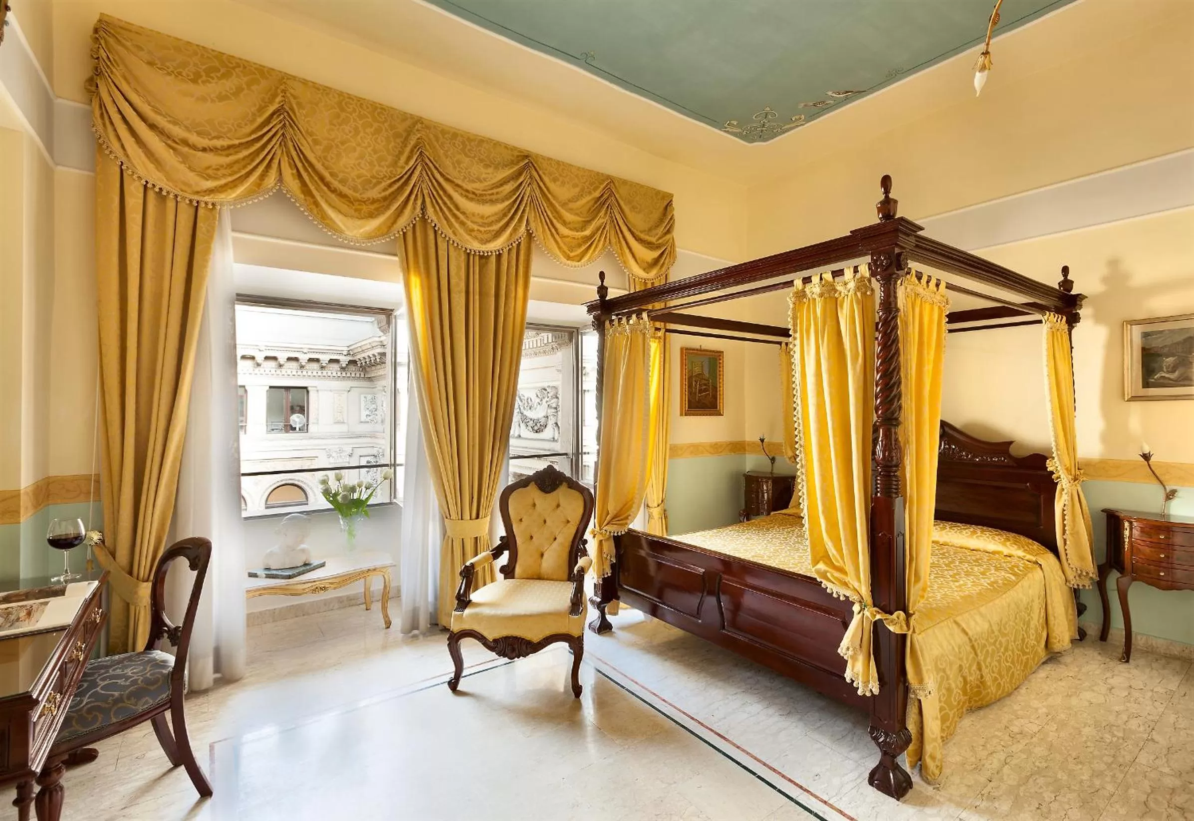 Decorative detail, Bed in Hotel Art Resort Galleria Umberto