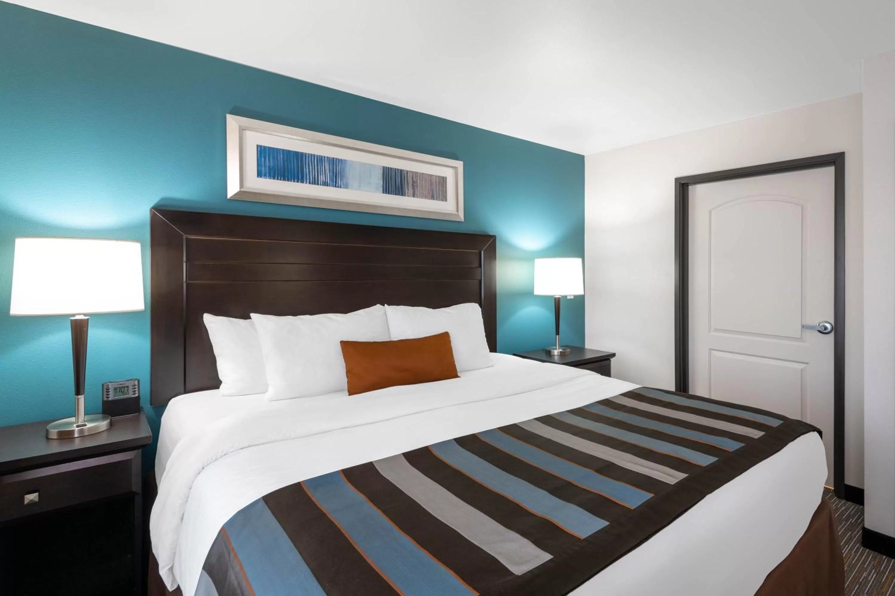 Bedroom, Bed in Wingate by Wyndham - St. George