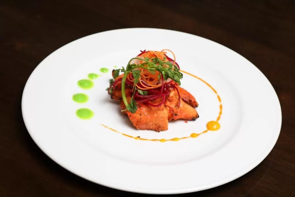 Restaurant/places to eat in Halfway Hotel