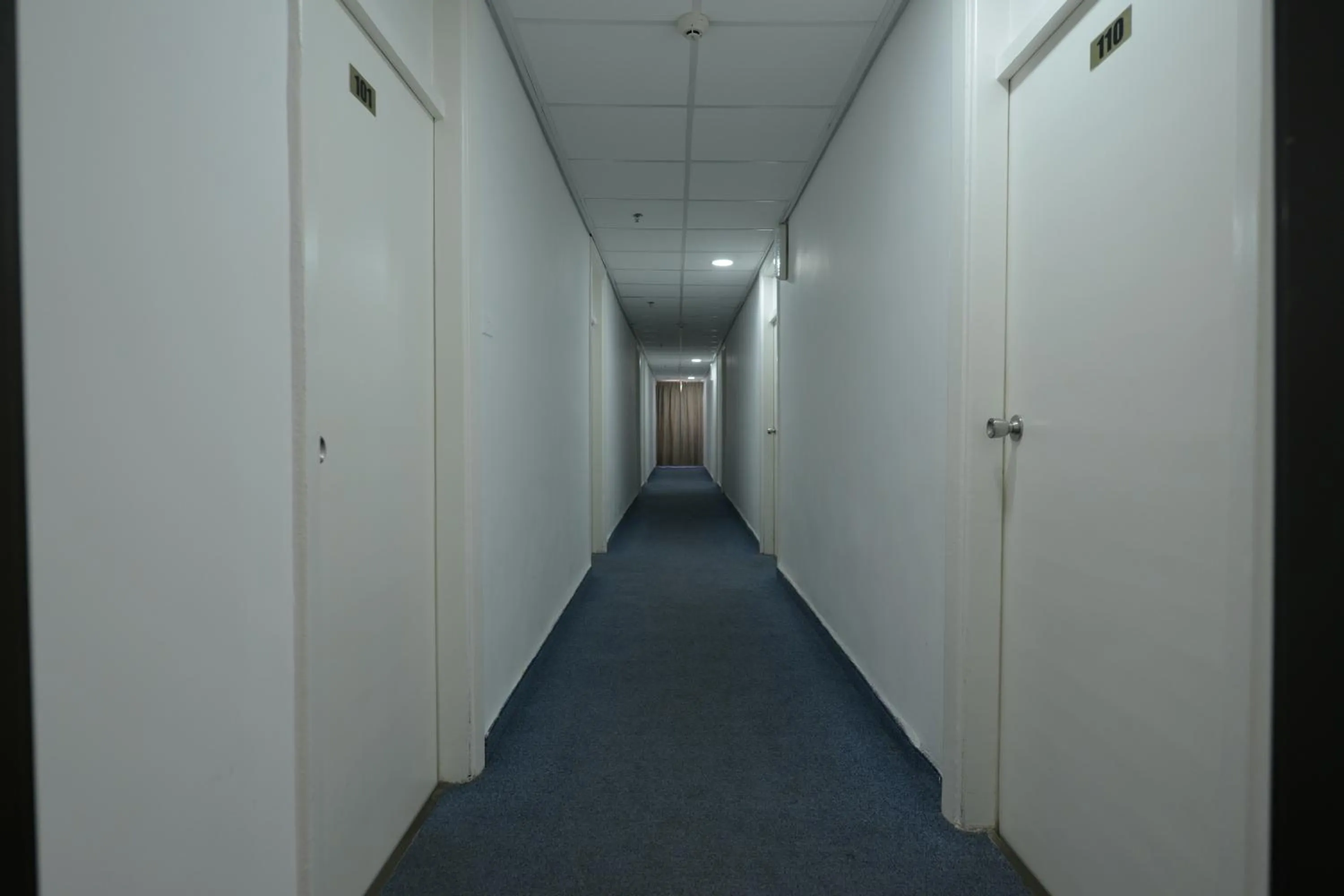 Decorative detail in Rivoli Hotel Jerusalem