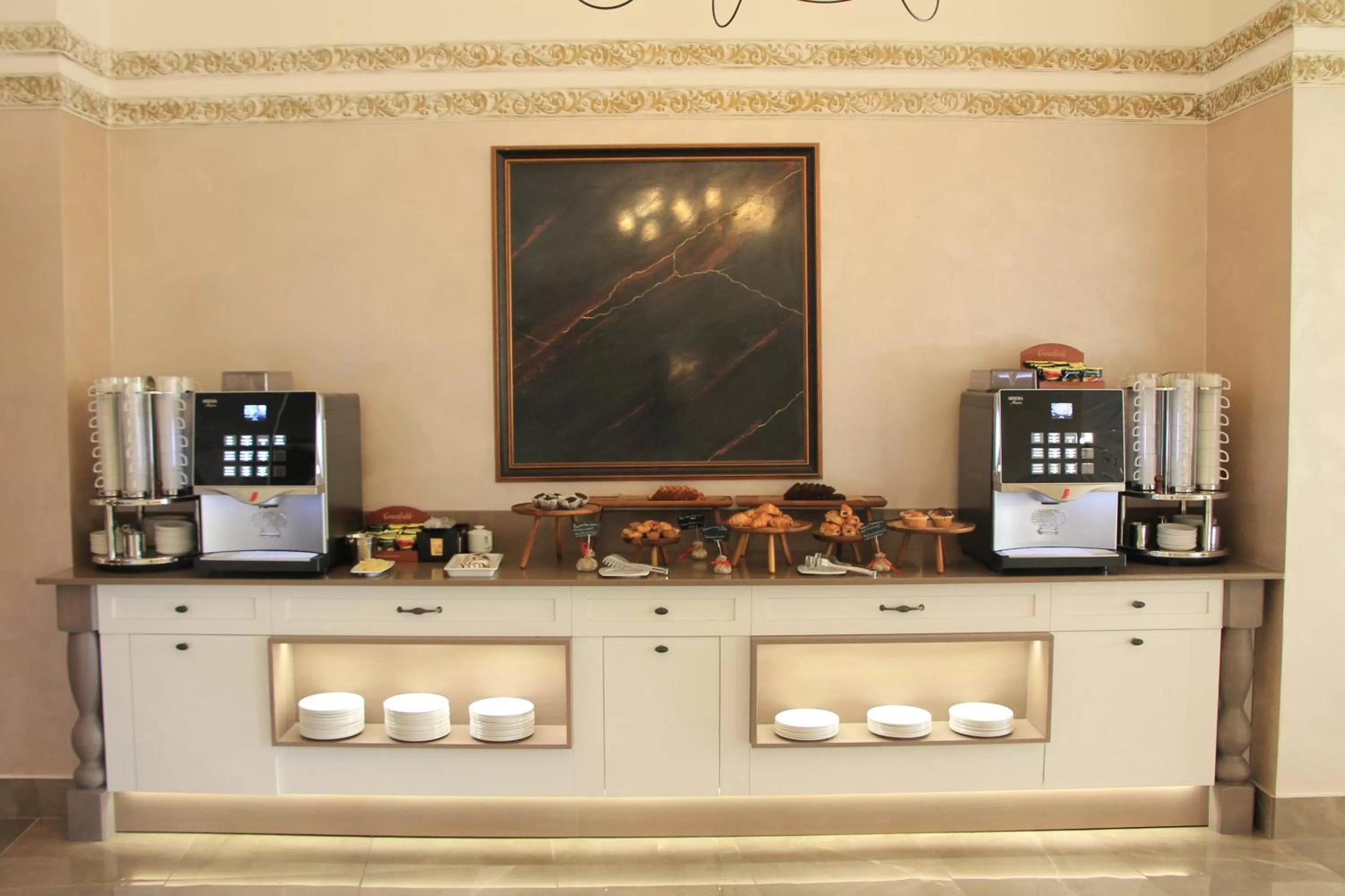 Breakfast in Grand Hotel Pomorie - Medical spa