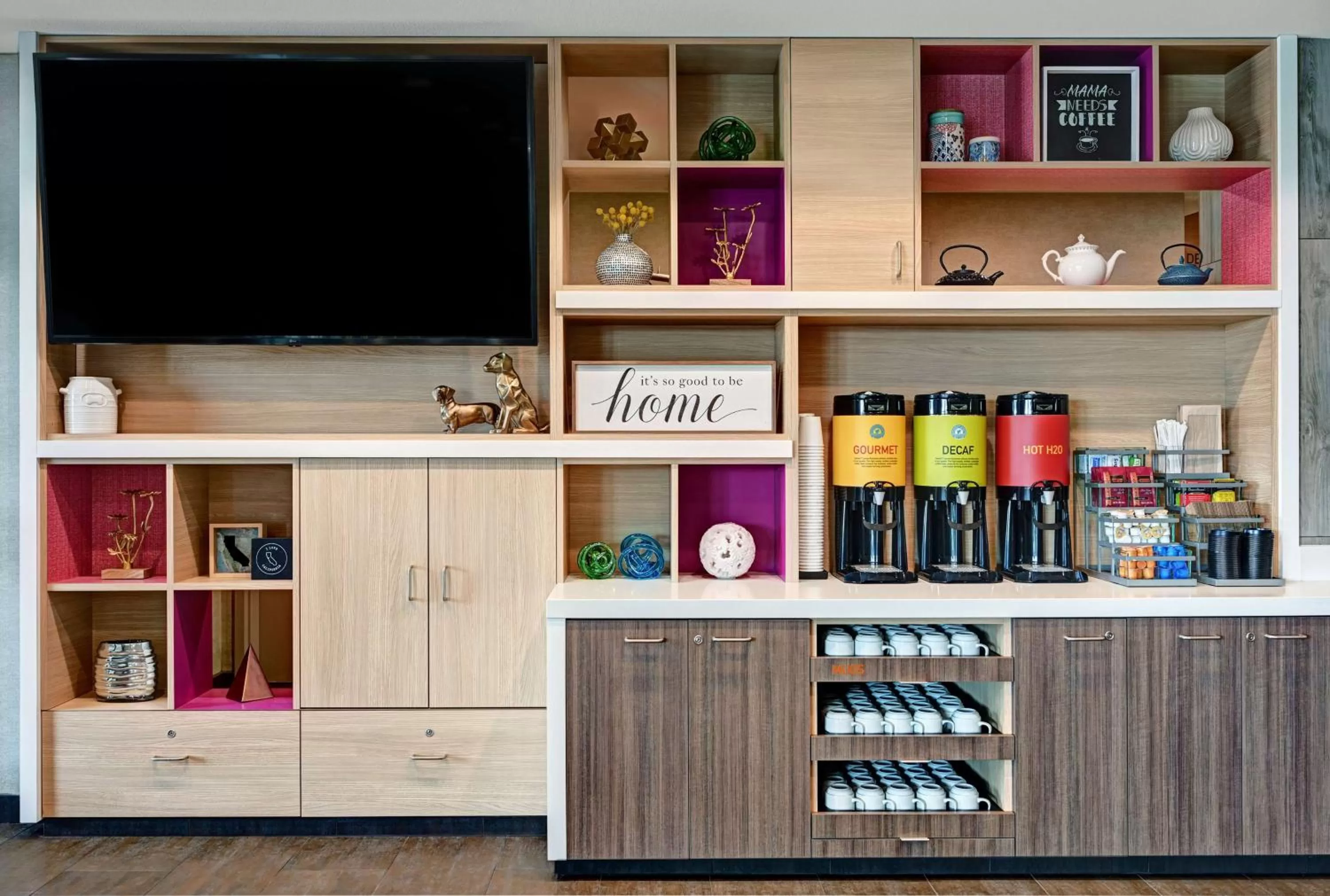 Lobby or reception in Home2 Suites By Hilton Tracy, Ca