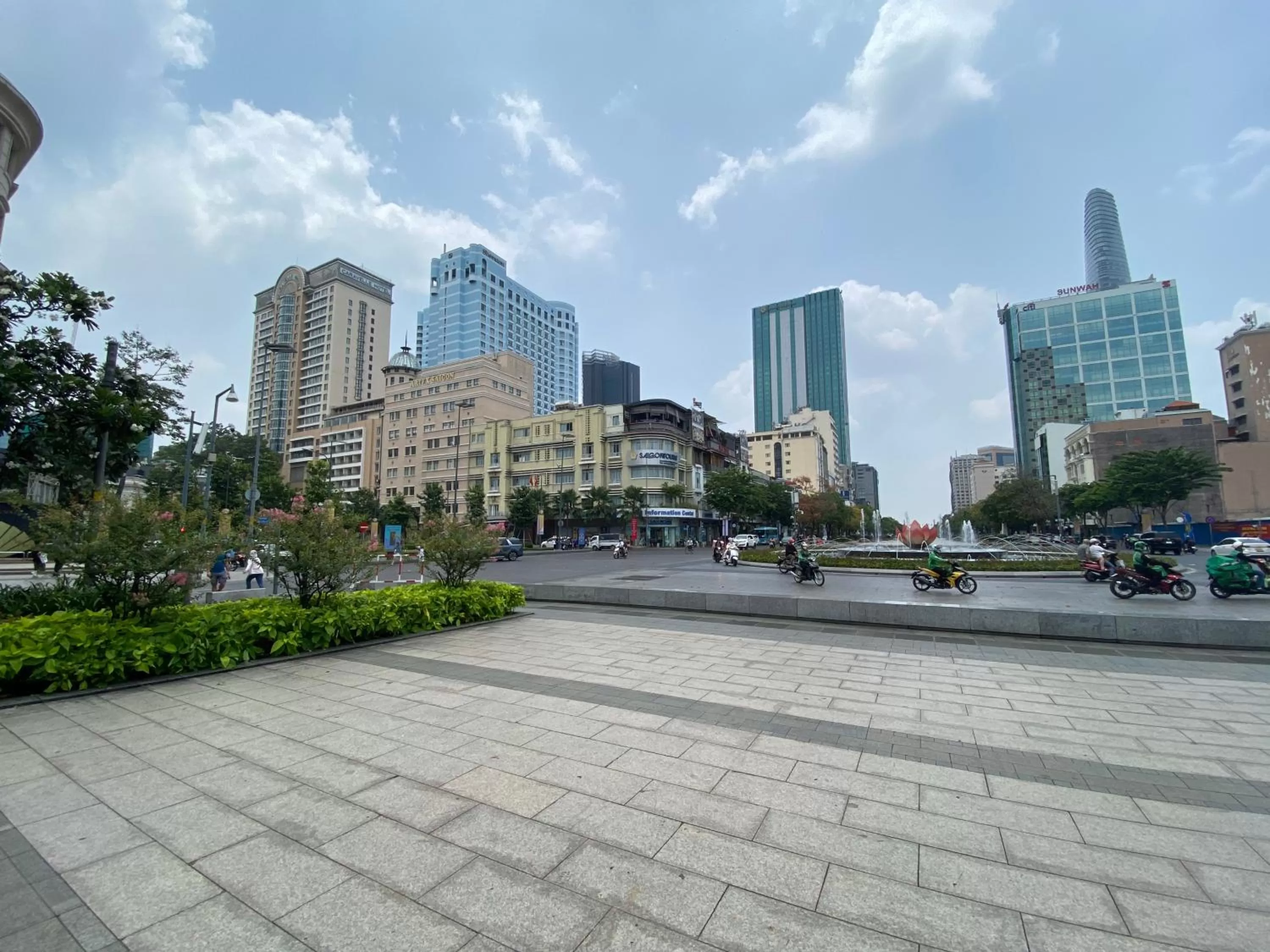 Off site in Prostyle Hotel Ho Chi Minh プロスタイルホテルホーチミン