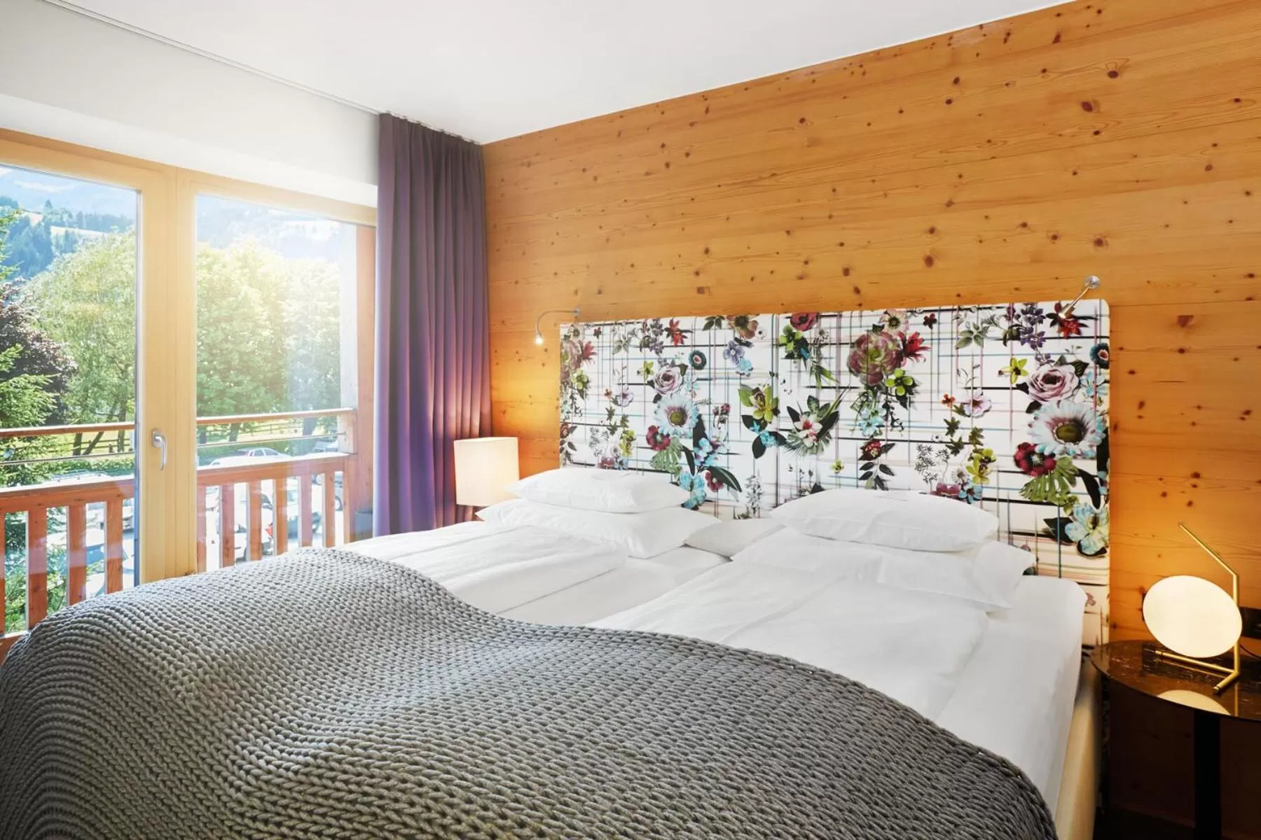 Photo of the whole room, Bed in Small Luxury Hotel of the World - DasPosthotel