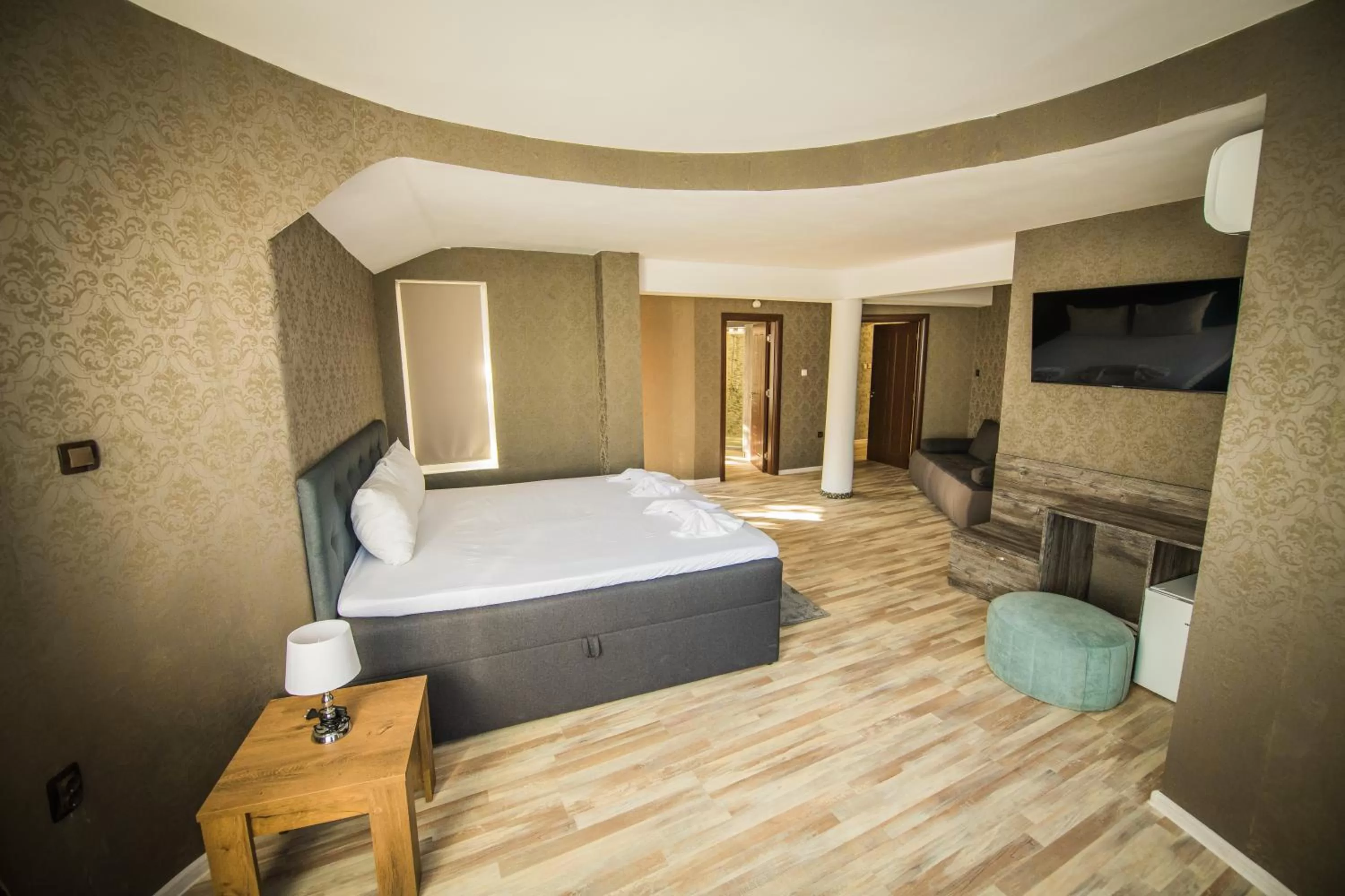 Bed in Vida Family Hotel