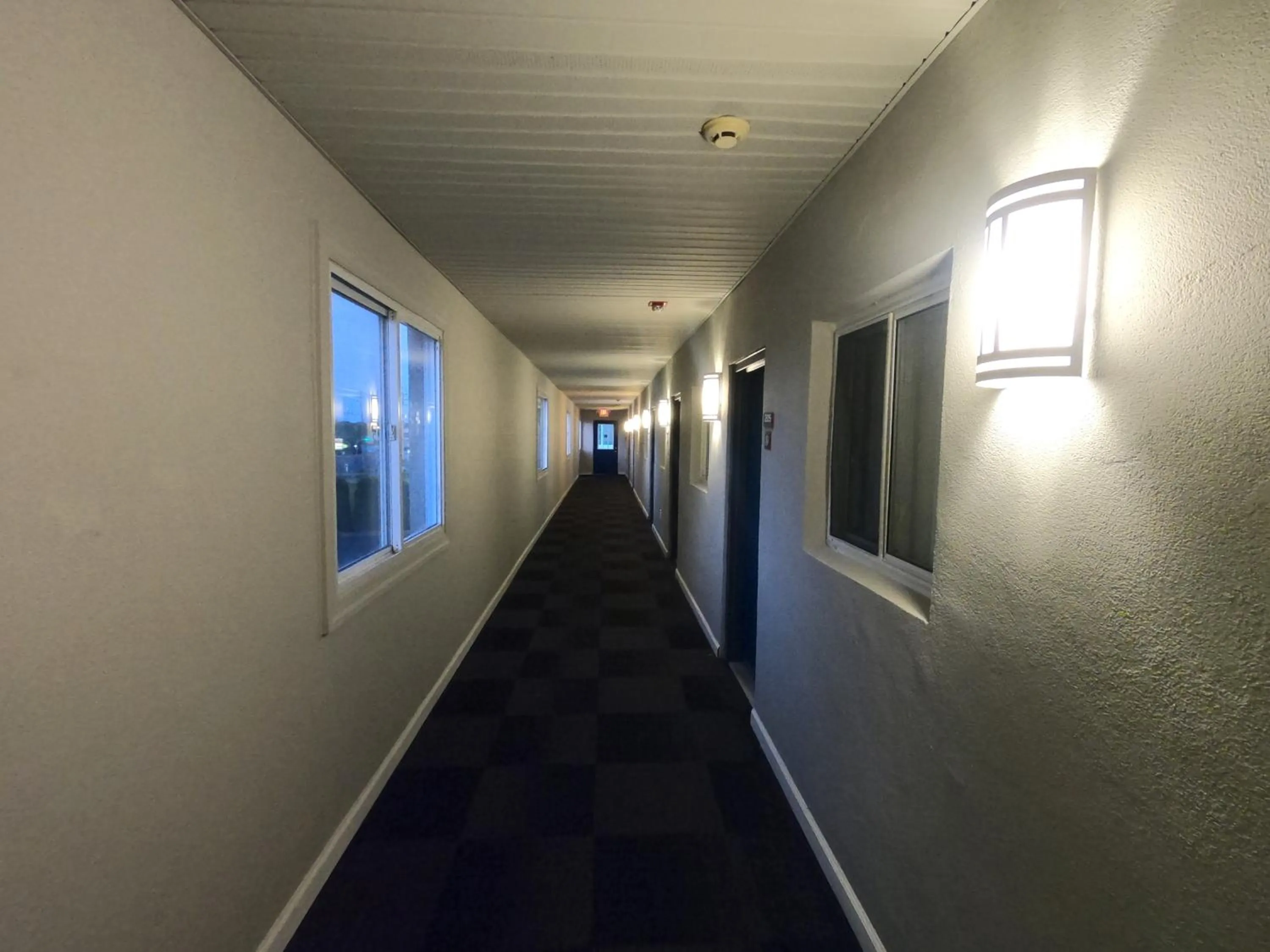Property building in Motel 6-Toms River, NJ