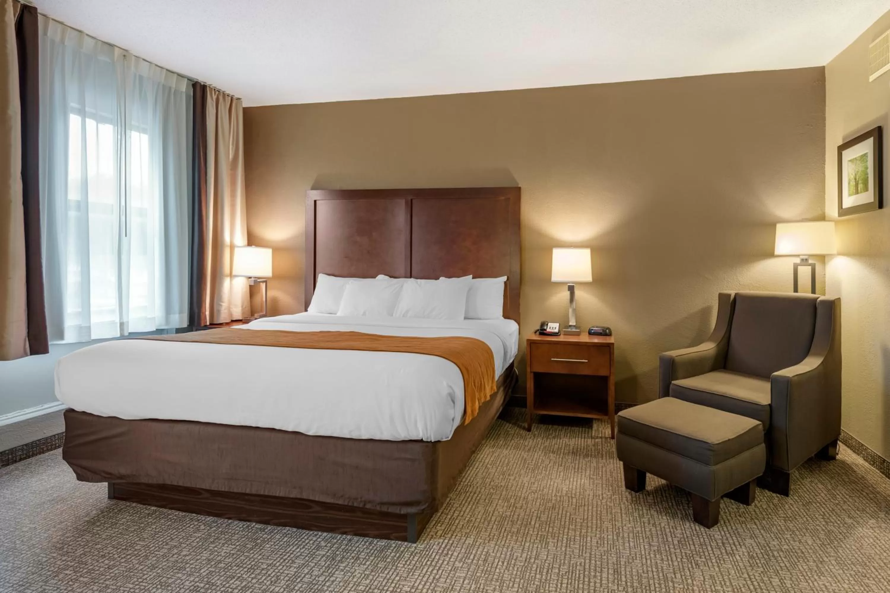 Bed in Comfort Inn Madison near Clifty Falls