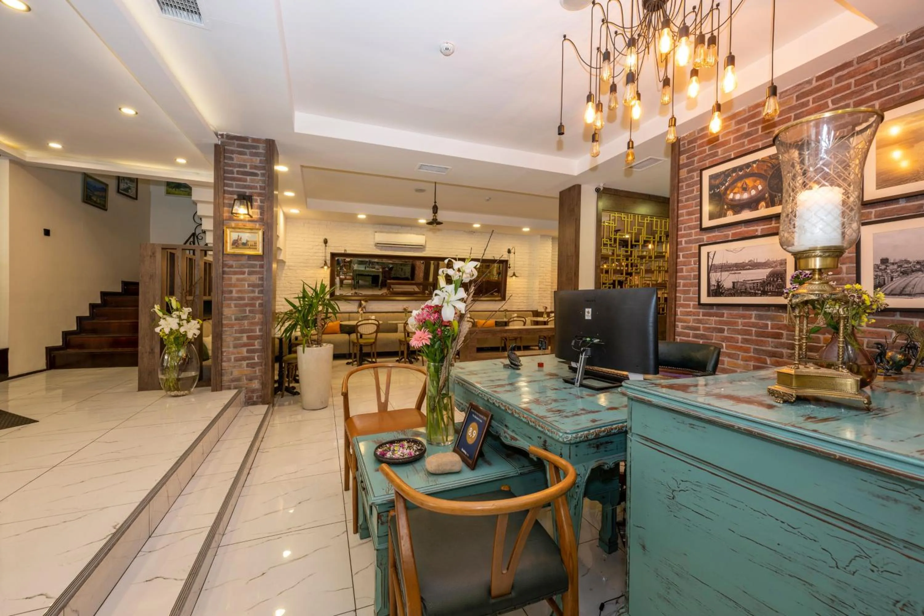 Lobby or reception in The Marions Suite istanbul Special Category Taksim