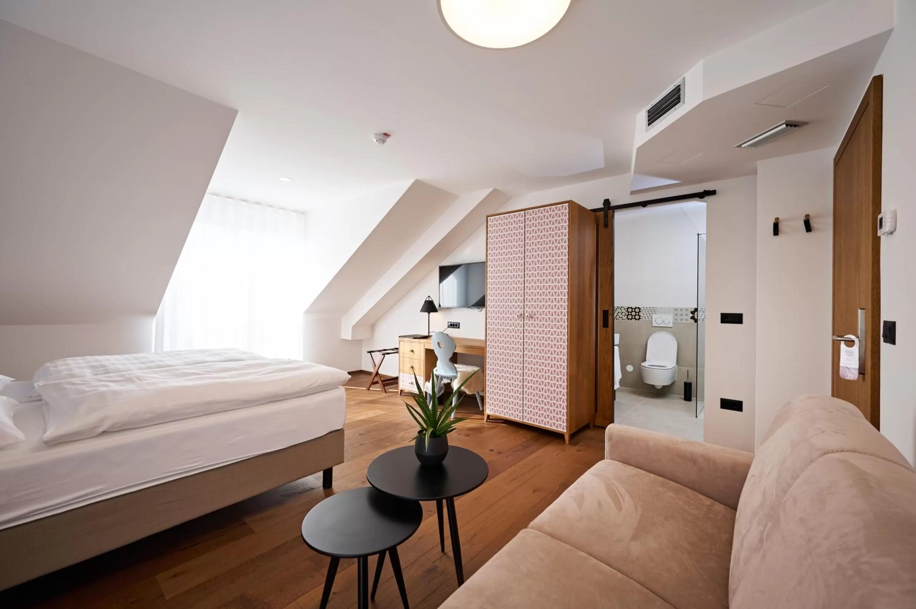 Photo of the whole room in Hiša Ančka